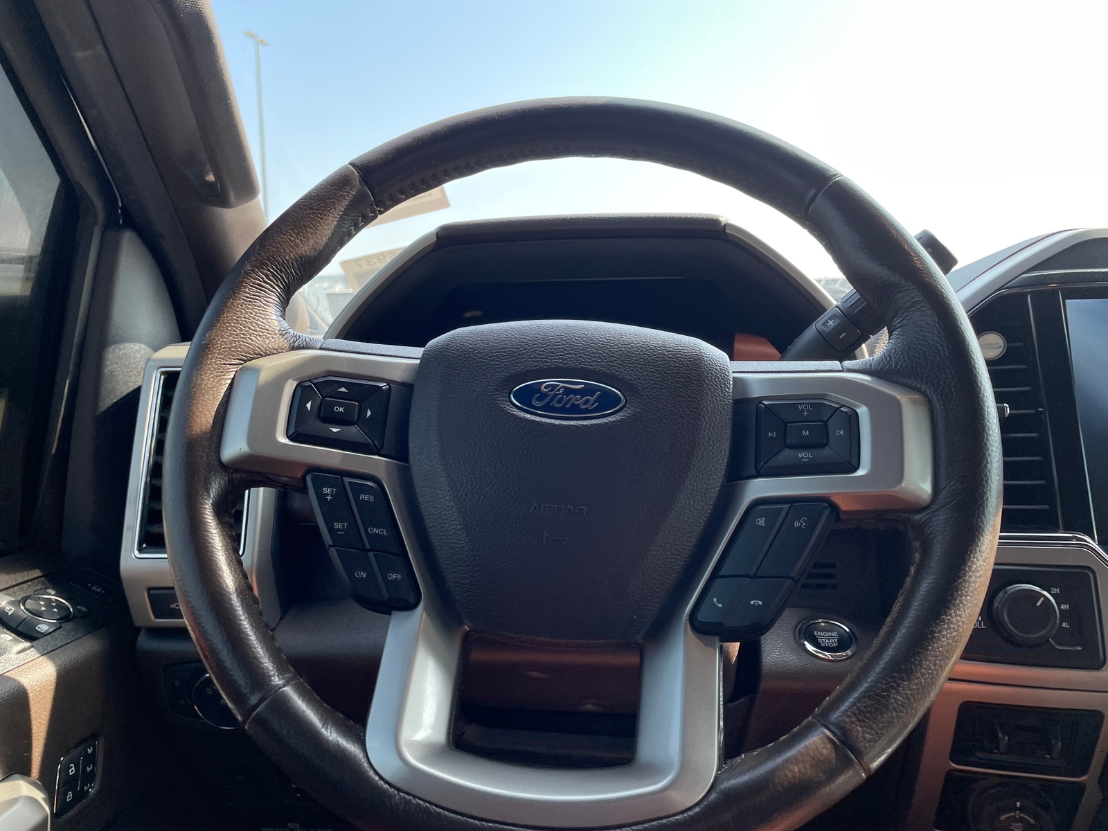 Thumbnail: 2022 Ford Econoline - 4