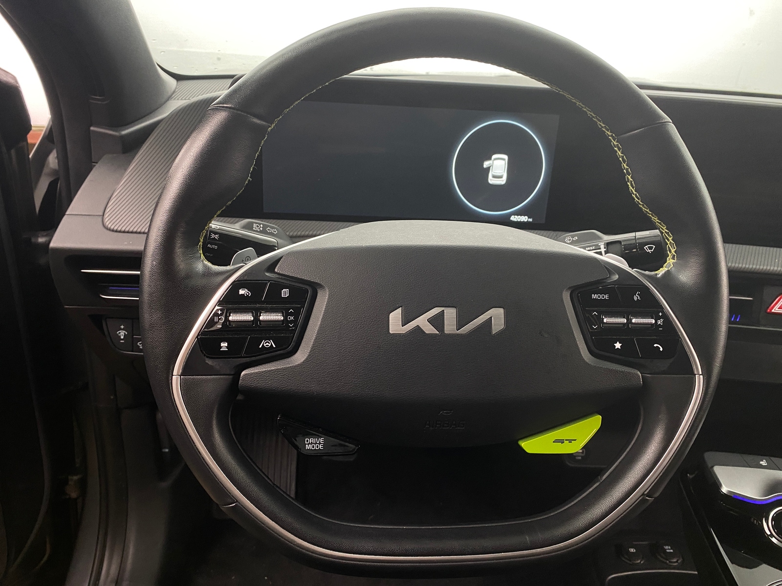 Thumbnail: 2023 Kia EV6 - 4