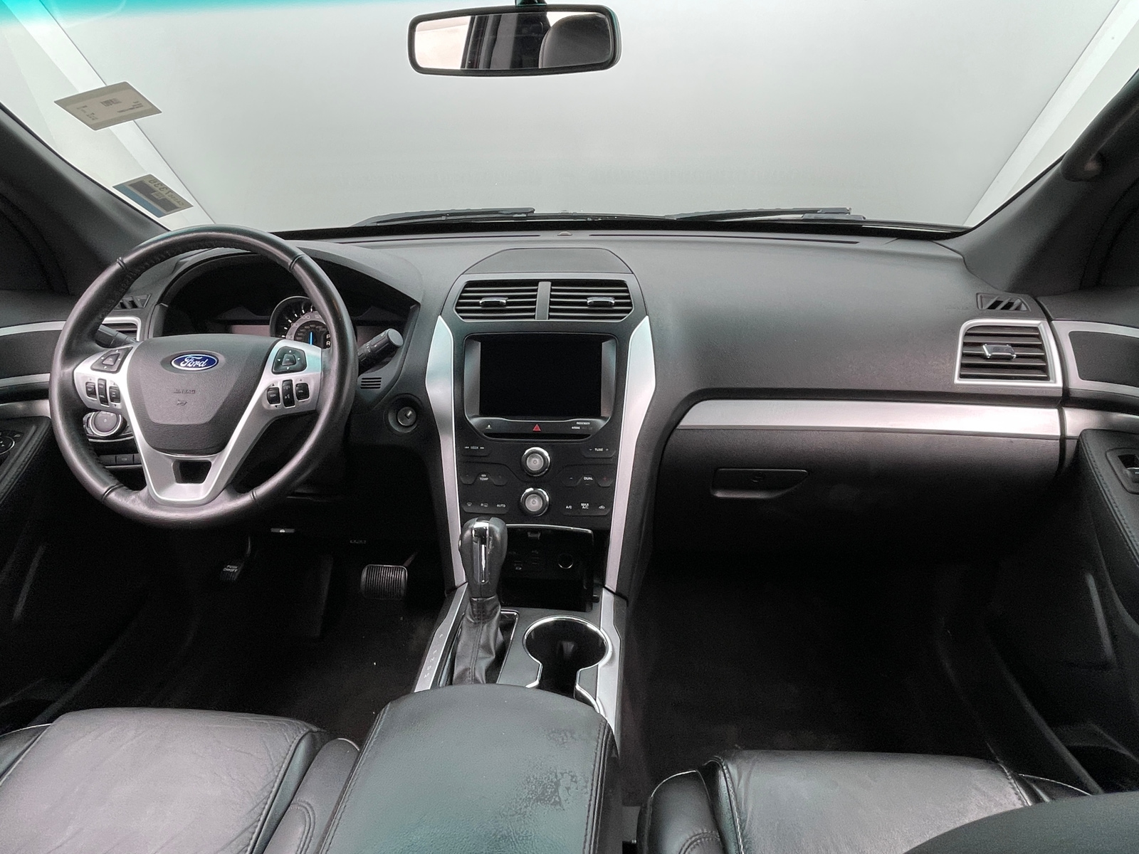 Thumbnail: 2015 Ford Explorer - 2
