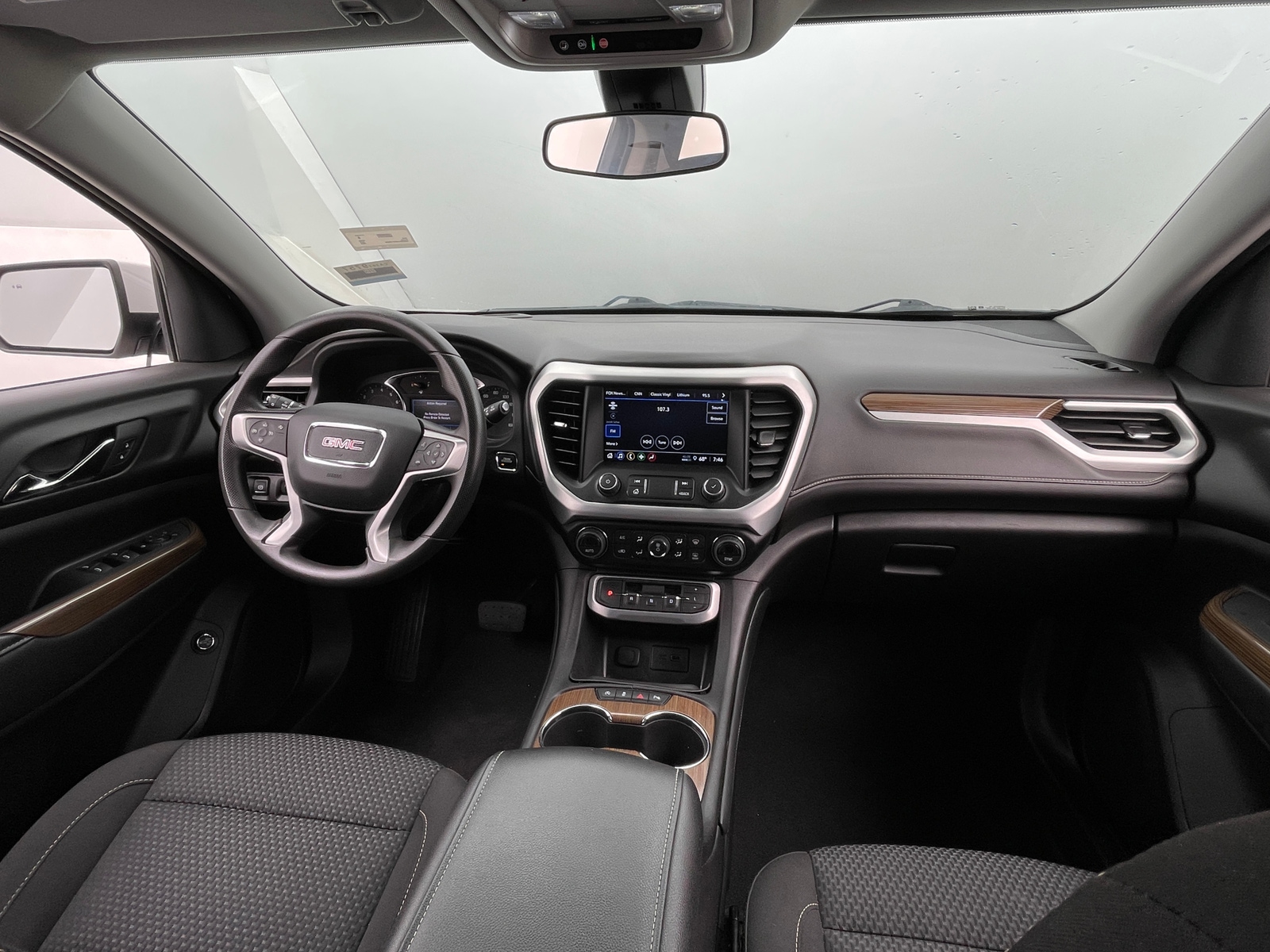 Thumbnail: 2023 GMC Acadia - 3