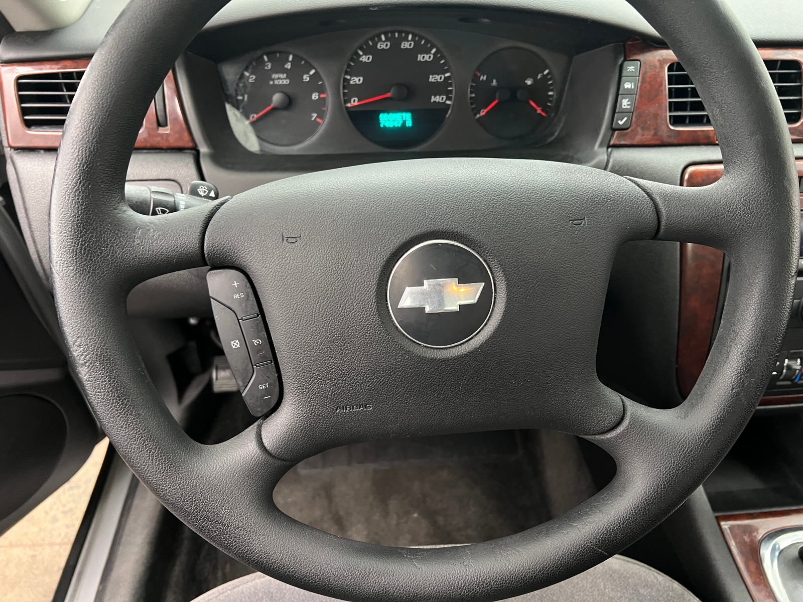 Thumbnail: 2010 Chevrolet Impala - 5