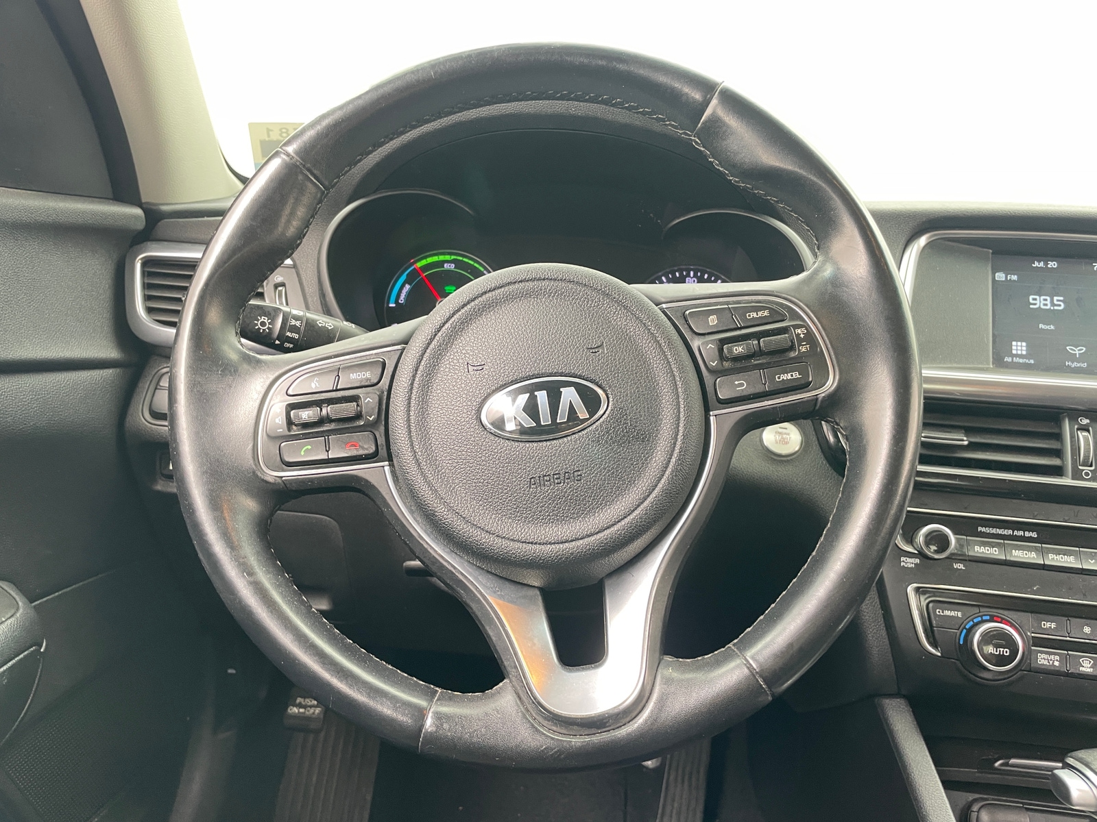 Thumbnail: 2017 Kia Optima - 5