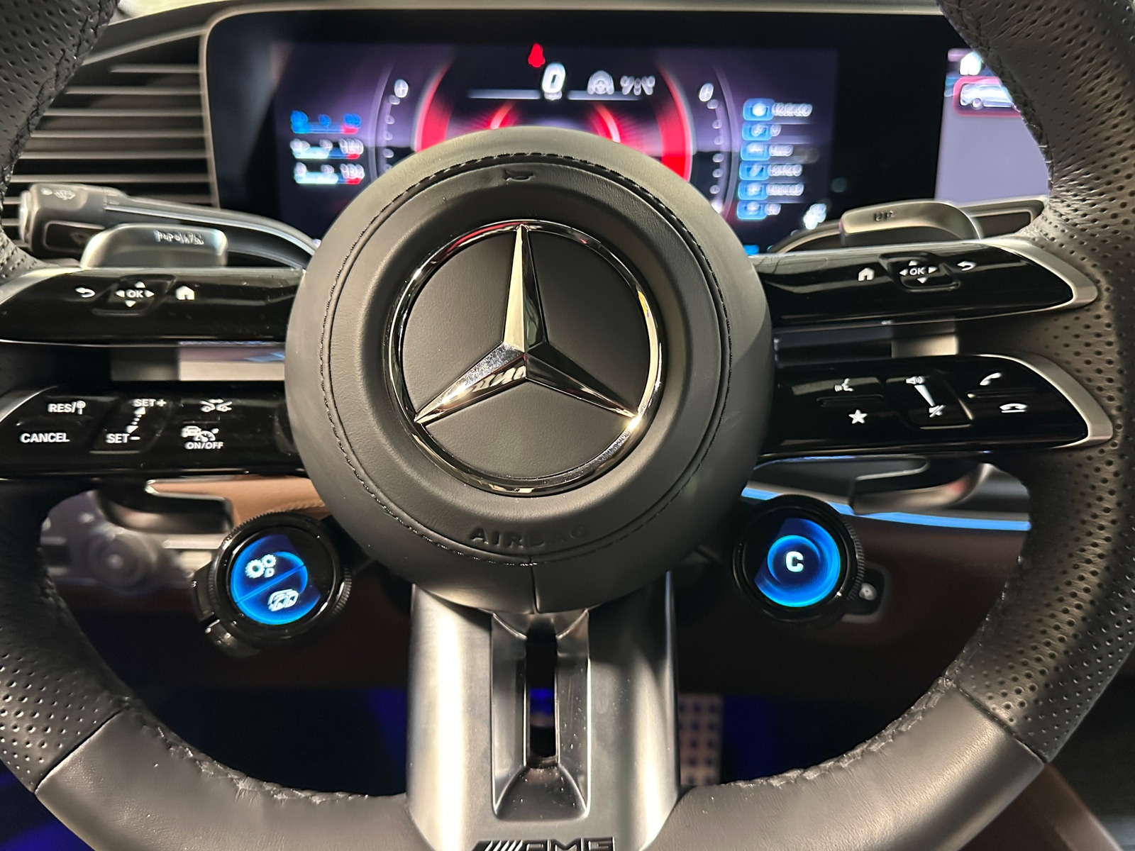Thumbnail: 2024 Mercedes-Benz GLE - 4
