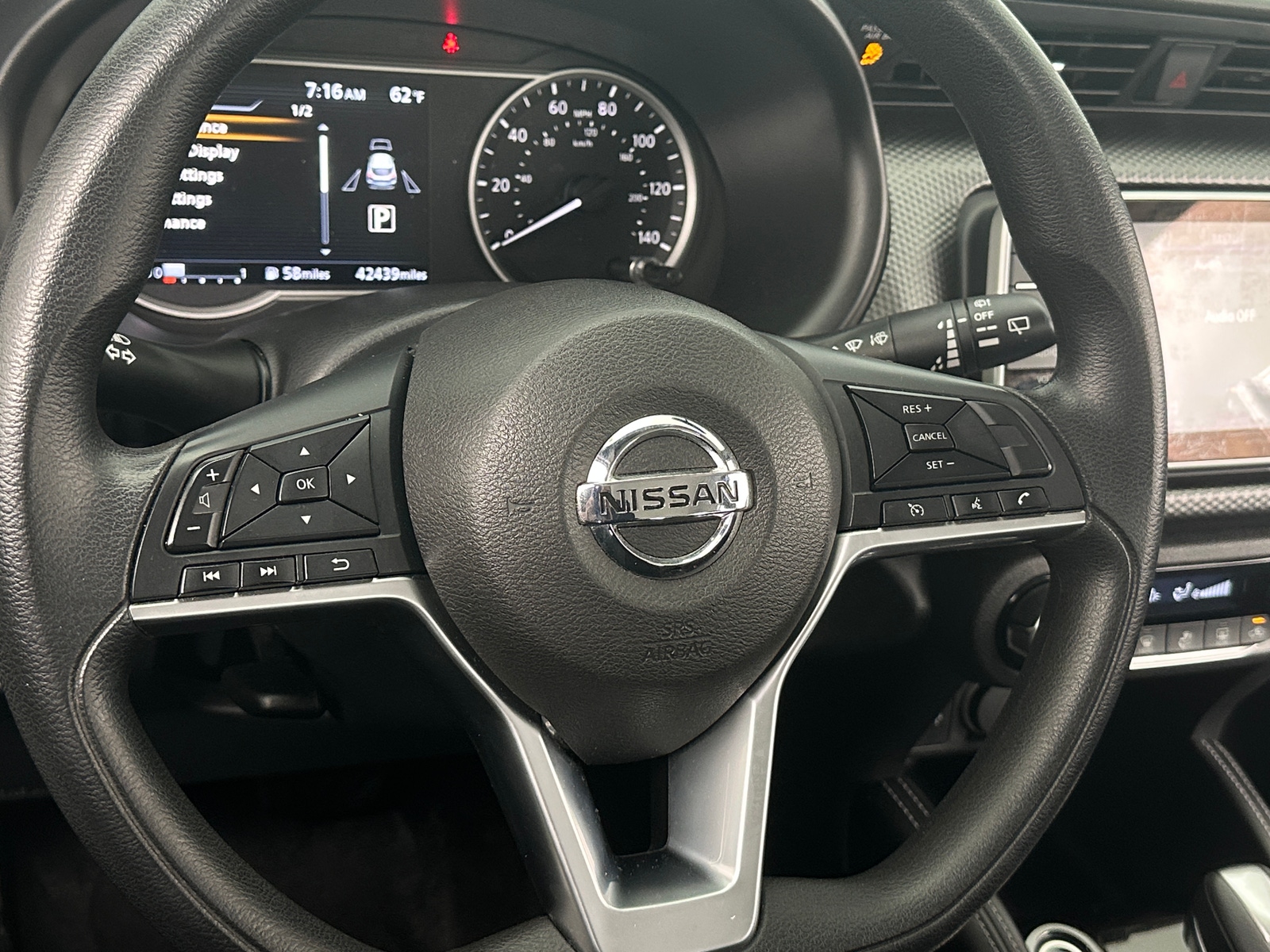 Thumbnail: 2018 Nissan Kicks - 5