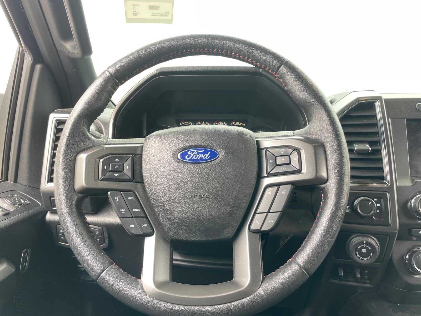 Thumbnail: 2018 Ford Econoline - 5