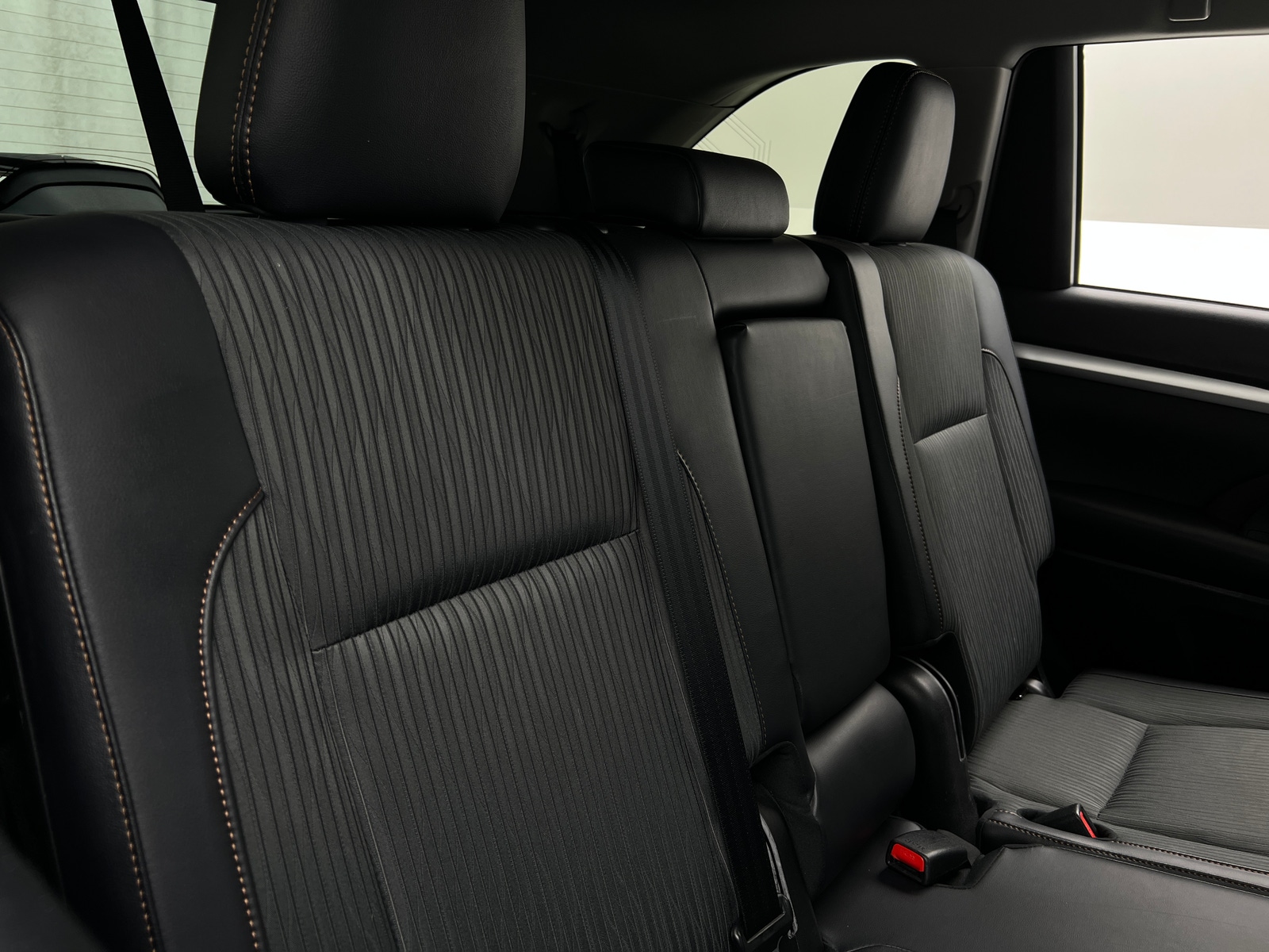 Thumbnail: 2019 Toyota Highlander - 6