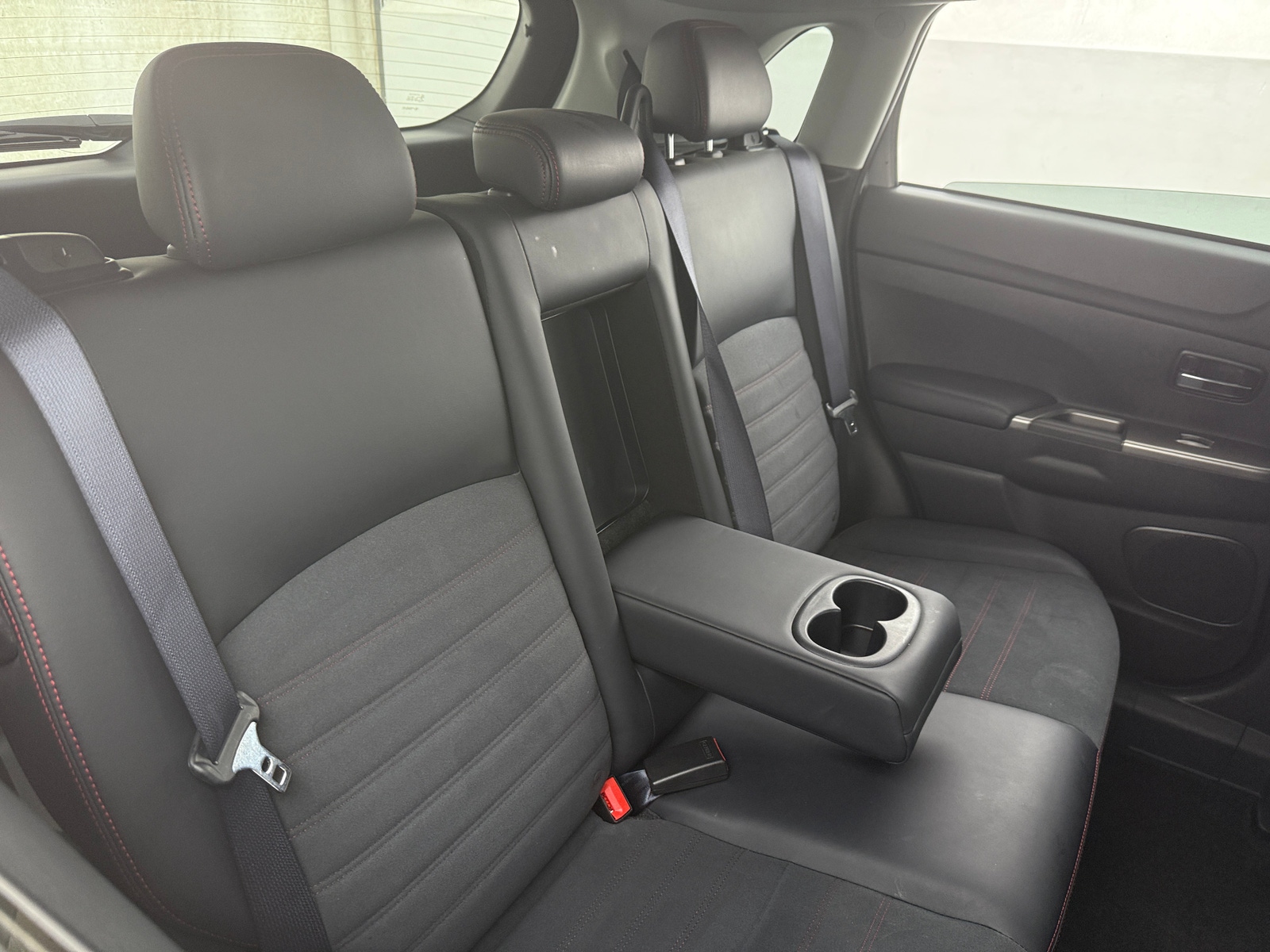 Thumbnail: 2024 Mitsubishi Outlander Sport - 5