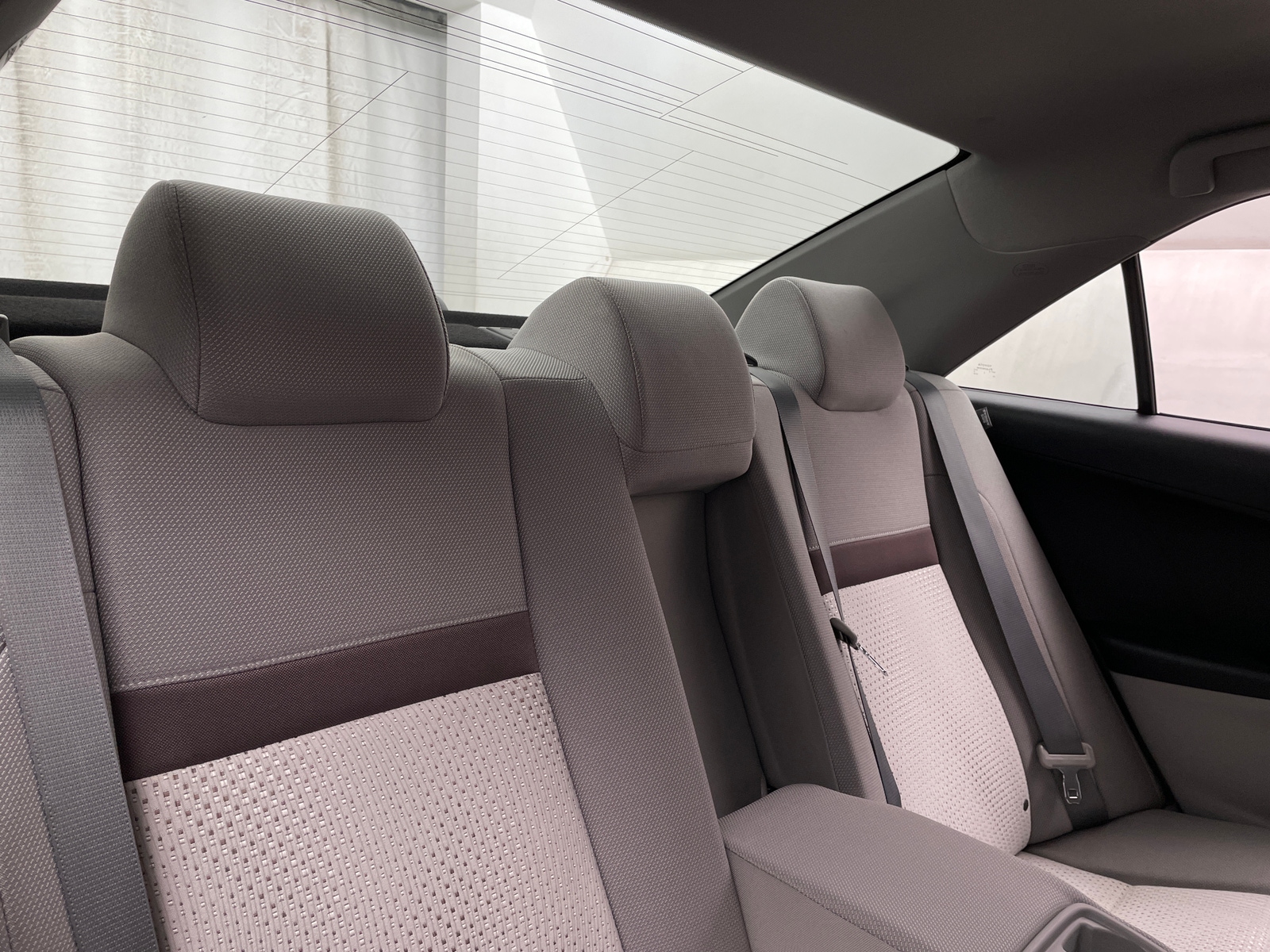 Thumbnail: 2012 Toyota Camry - 6