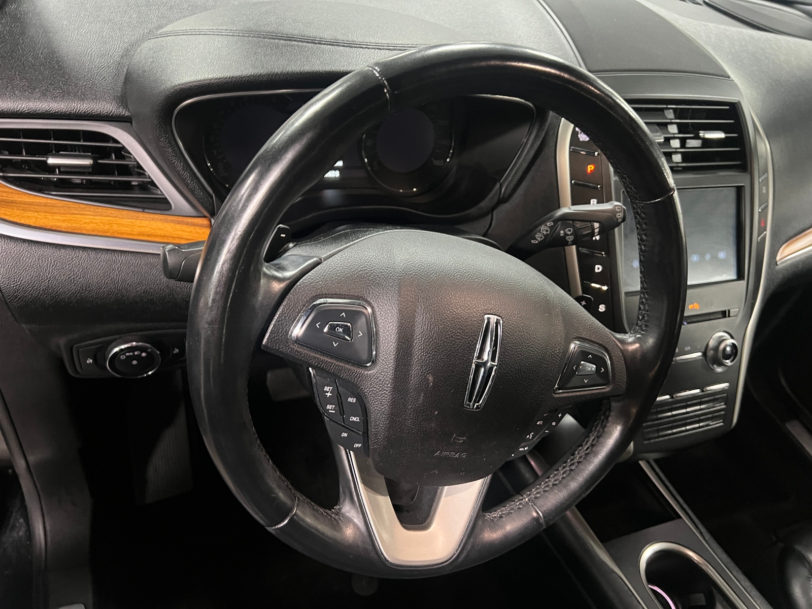 Thumbnail: 2018 Lincoln MKC - 4