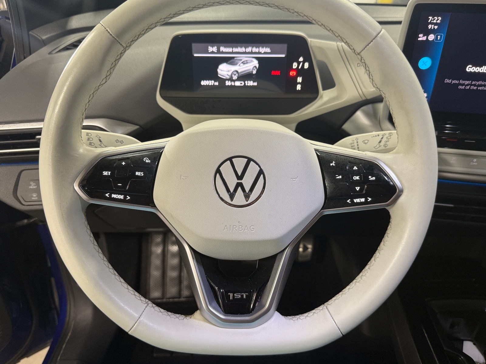 Thumbnail: 2021 Volkswagen ID.4 - 4