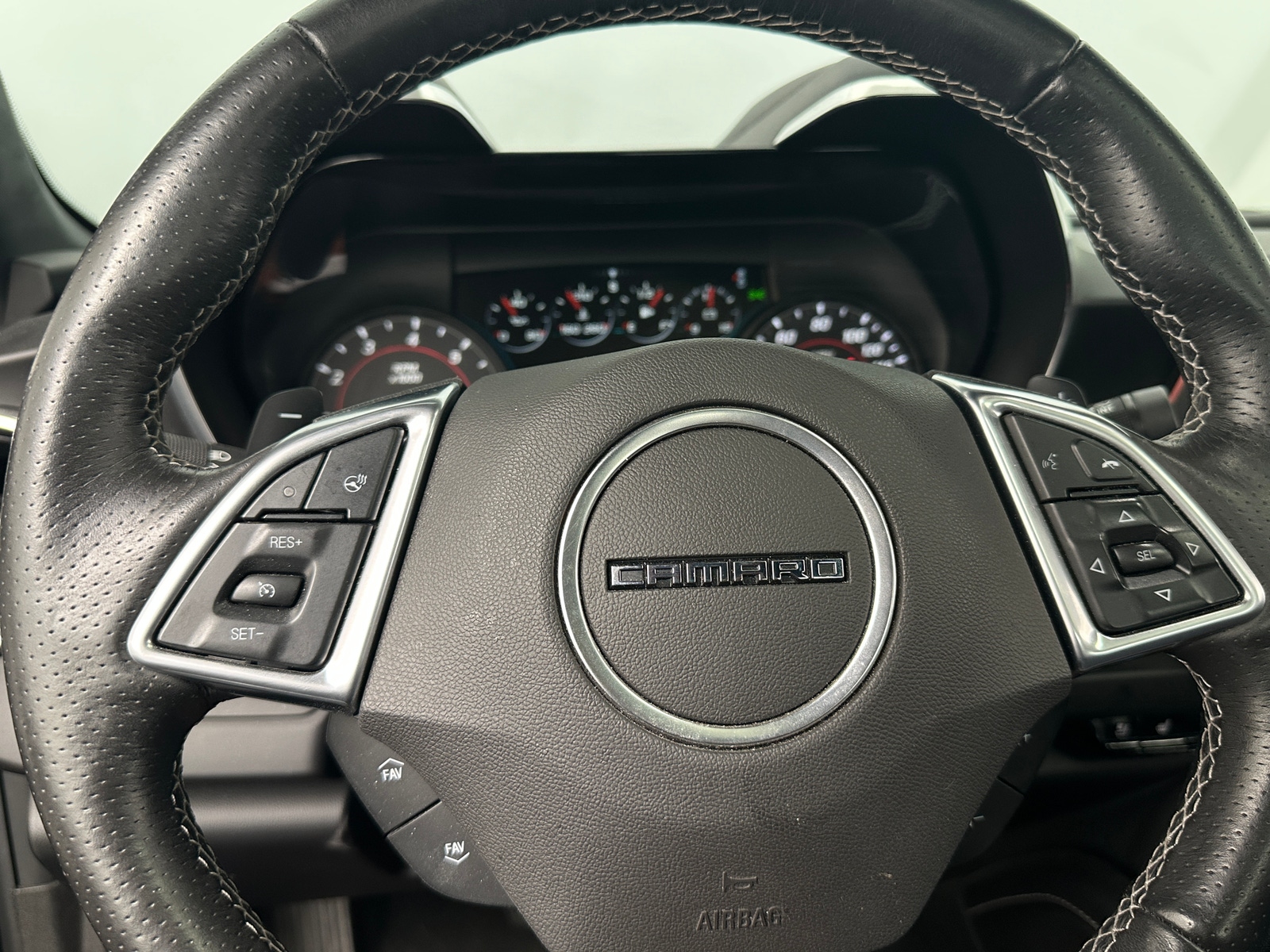 Thumbnail: 2016 Chevrolet Camaro - 3