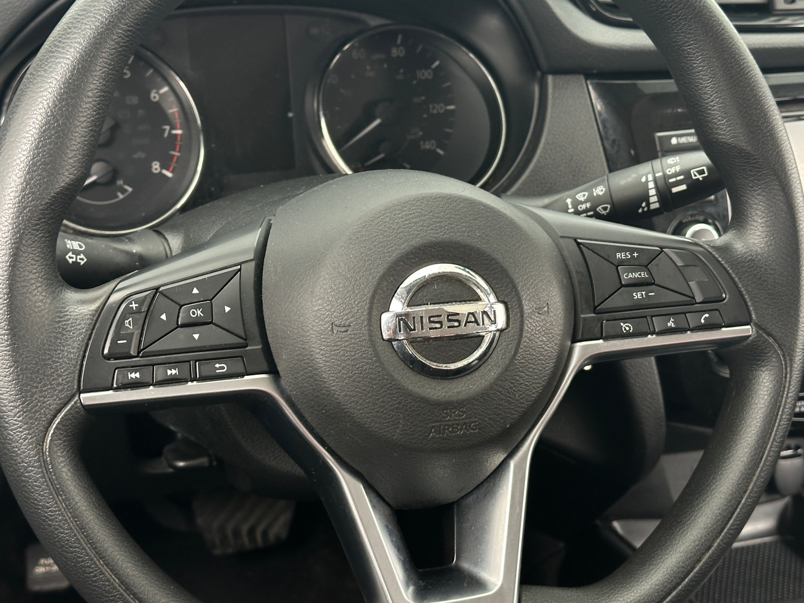 Thumbnail: 2019 Nissan Rogue Sport - 5