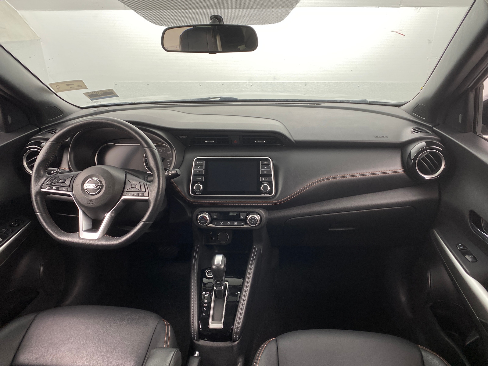 Thumbnail: 2019 Nissan Kicks - 3