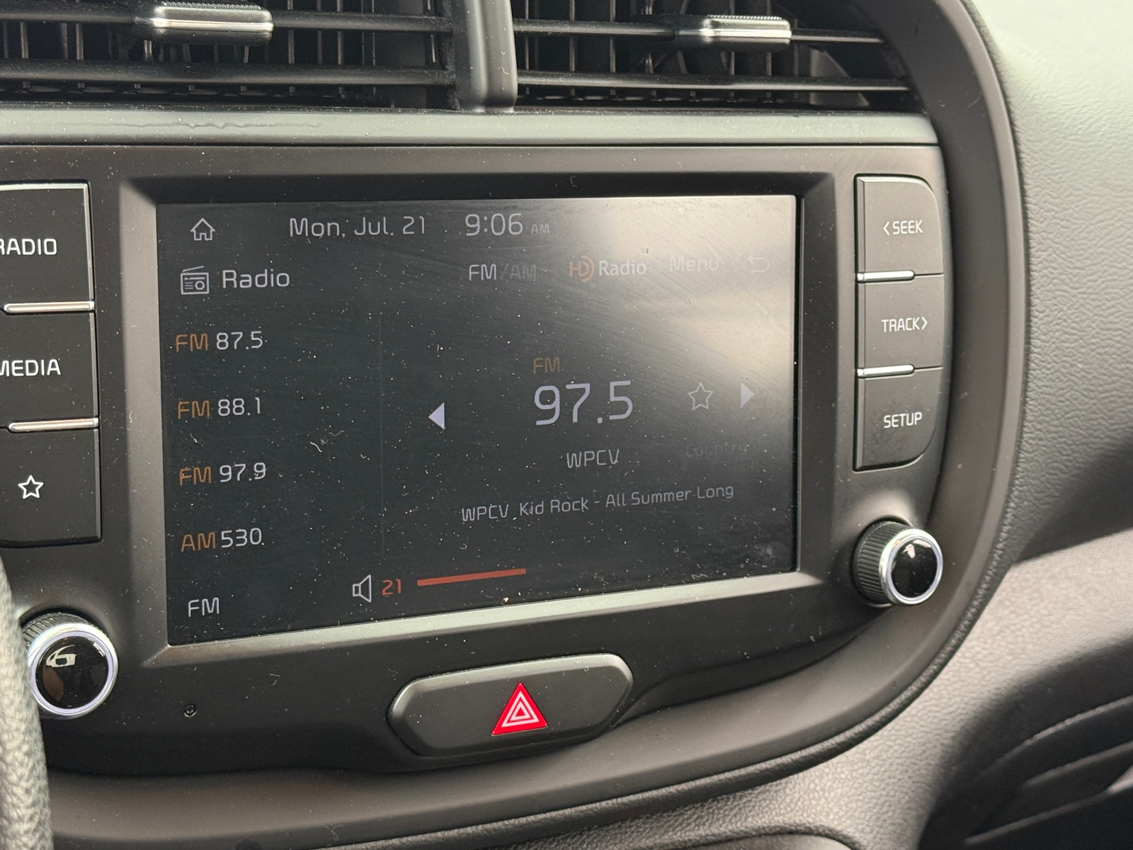 Thumbnail: 2023 Kia Soul - 4