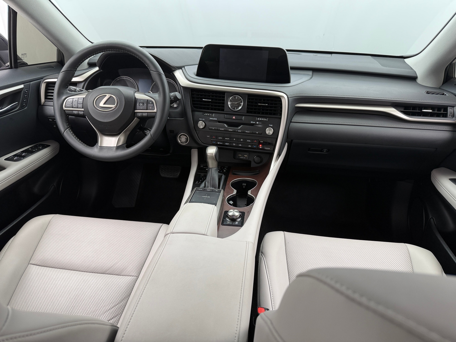 Thumbnail: 2022 Lexus RX - 2