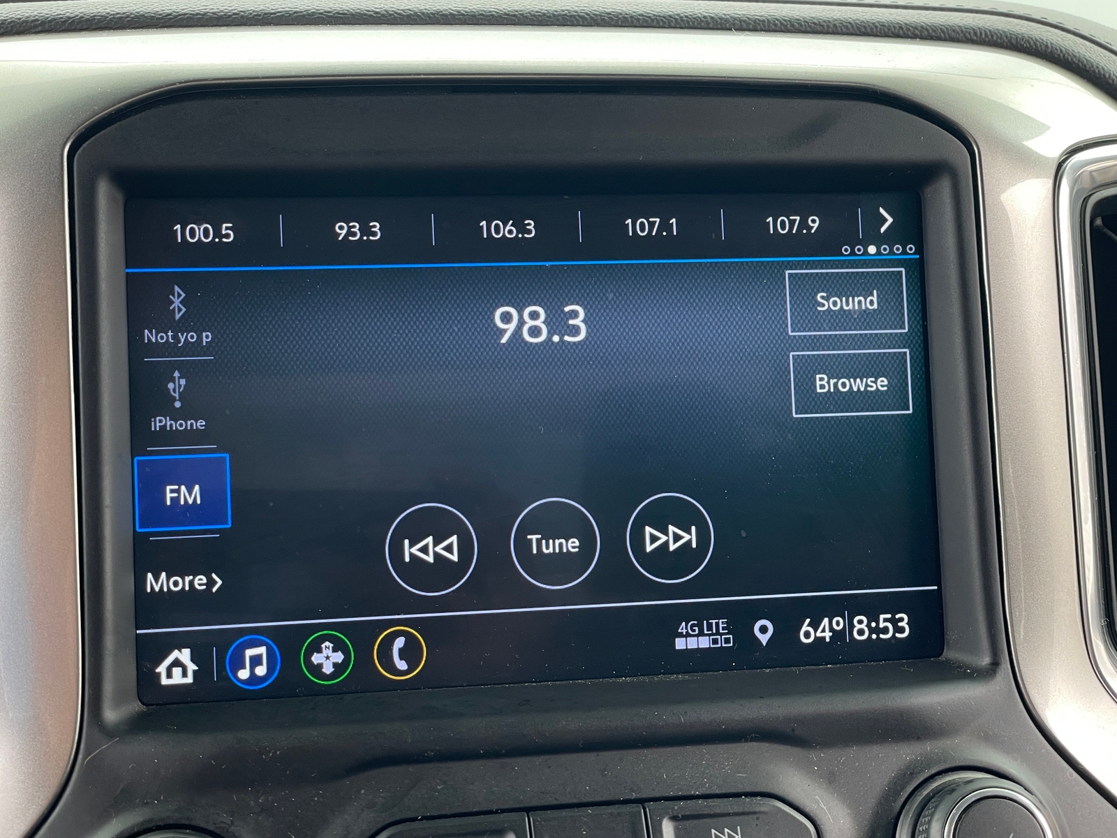 Thumbnail: 2019 Chevrolet Silverado 1500 - 4