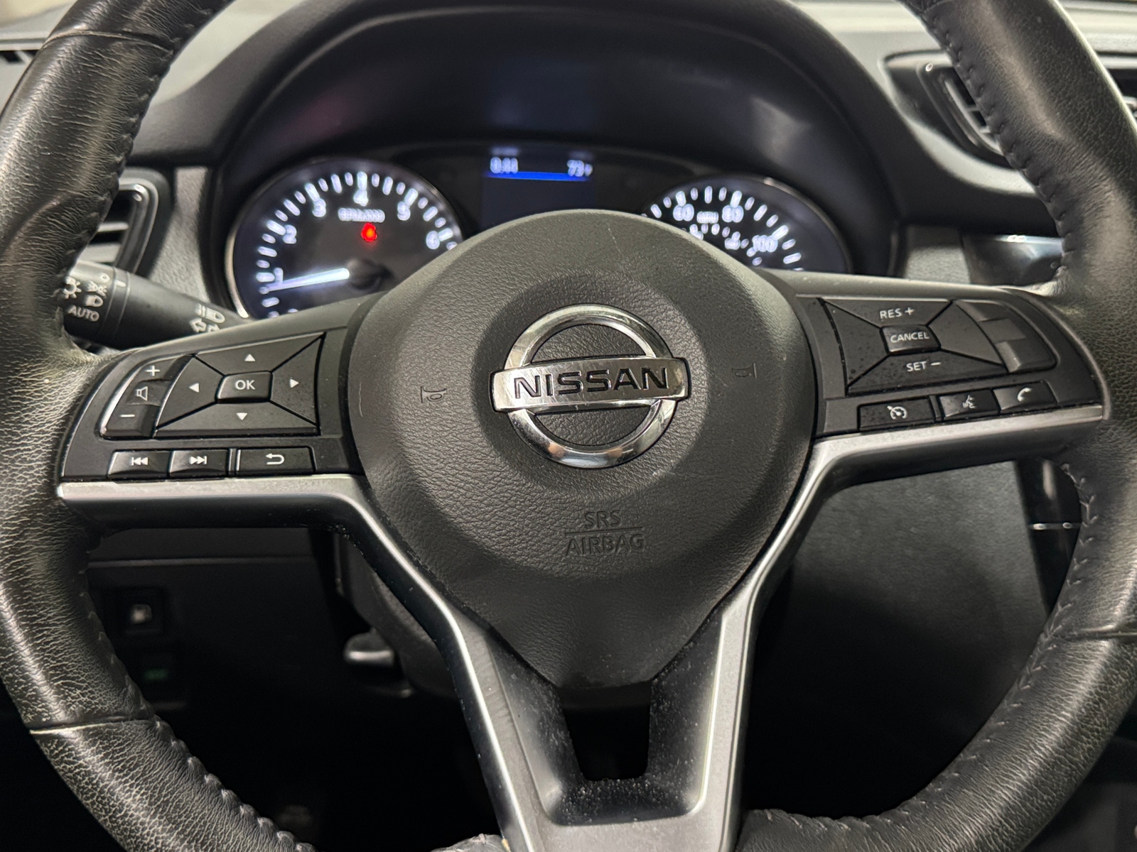 Thumbnail: 2018 Nissan Rogue - 5