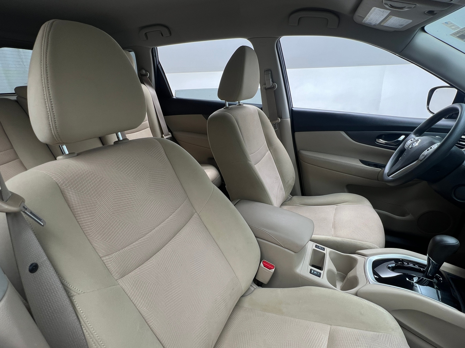 Thumbnail: 2016 Nissan Rogue - 2