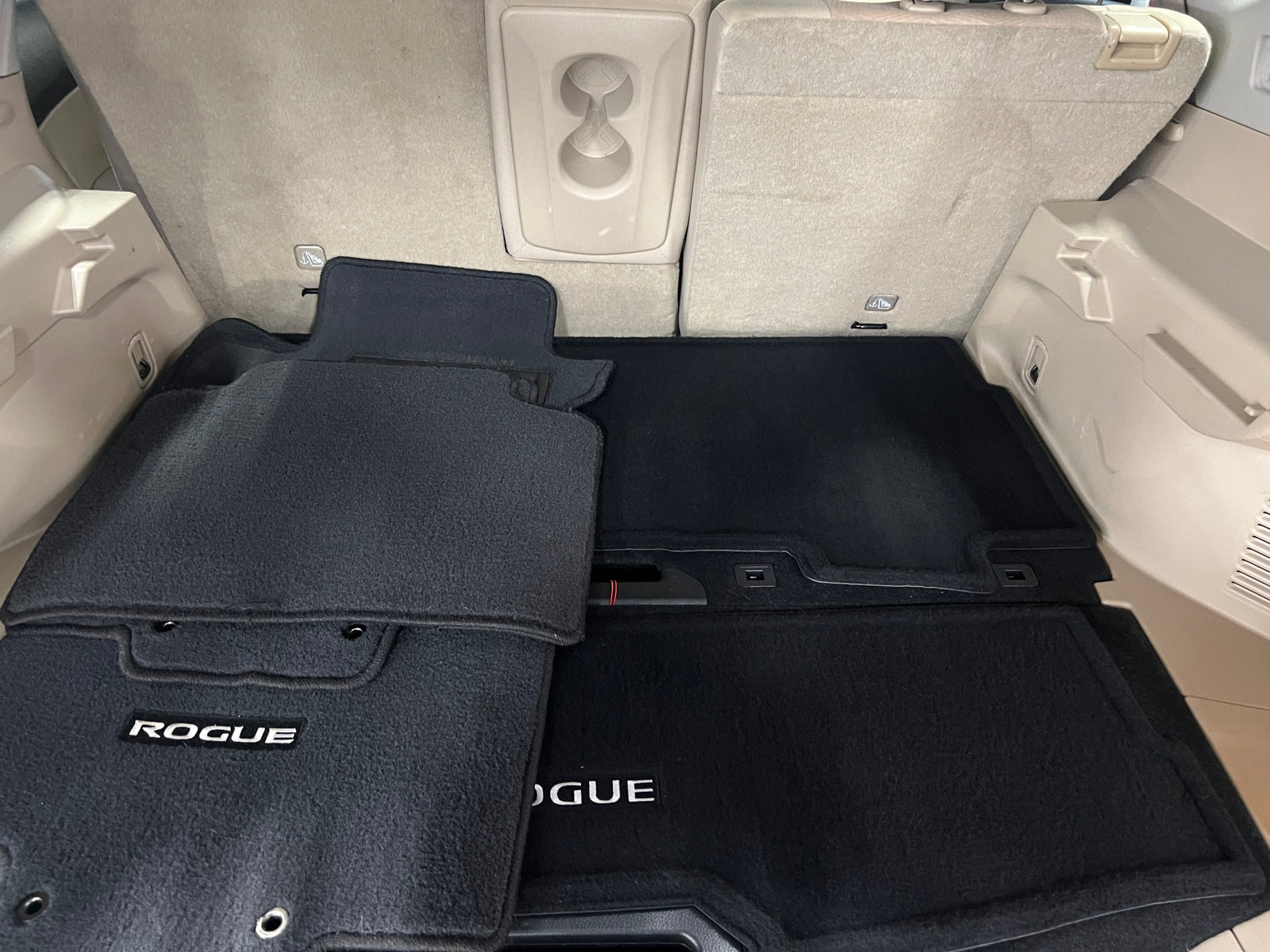Thumbnail: 2016 Nissan Rogue - 7
