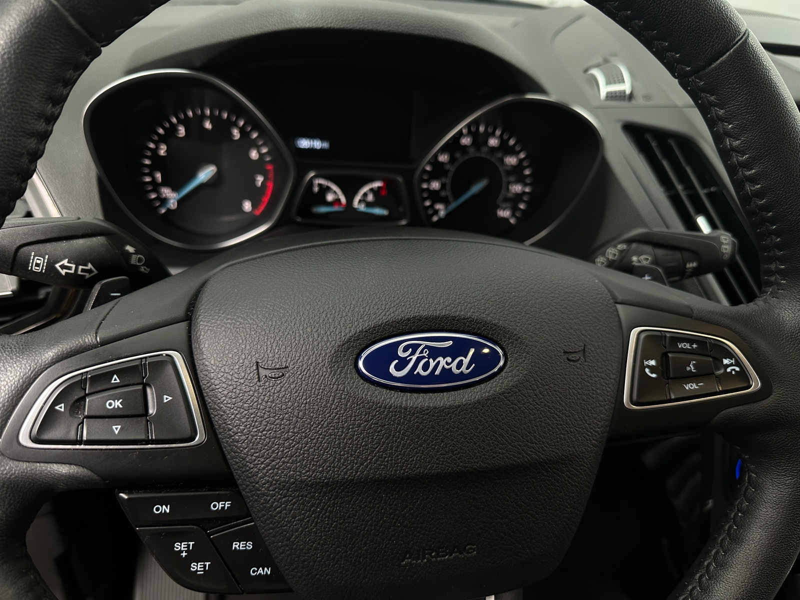 Thumbnail: 2017 Ford Escape - 4