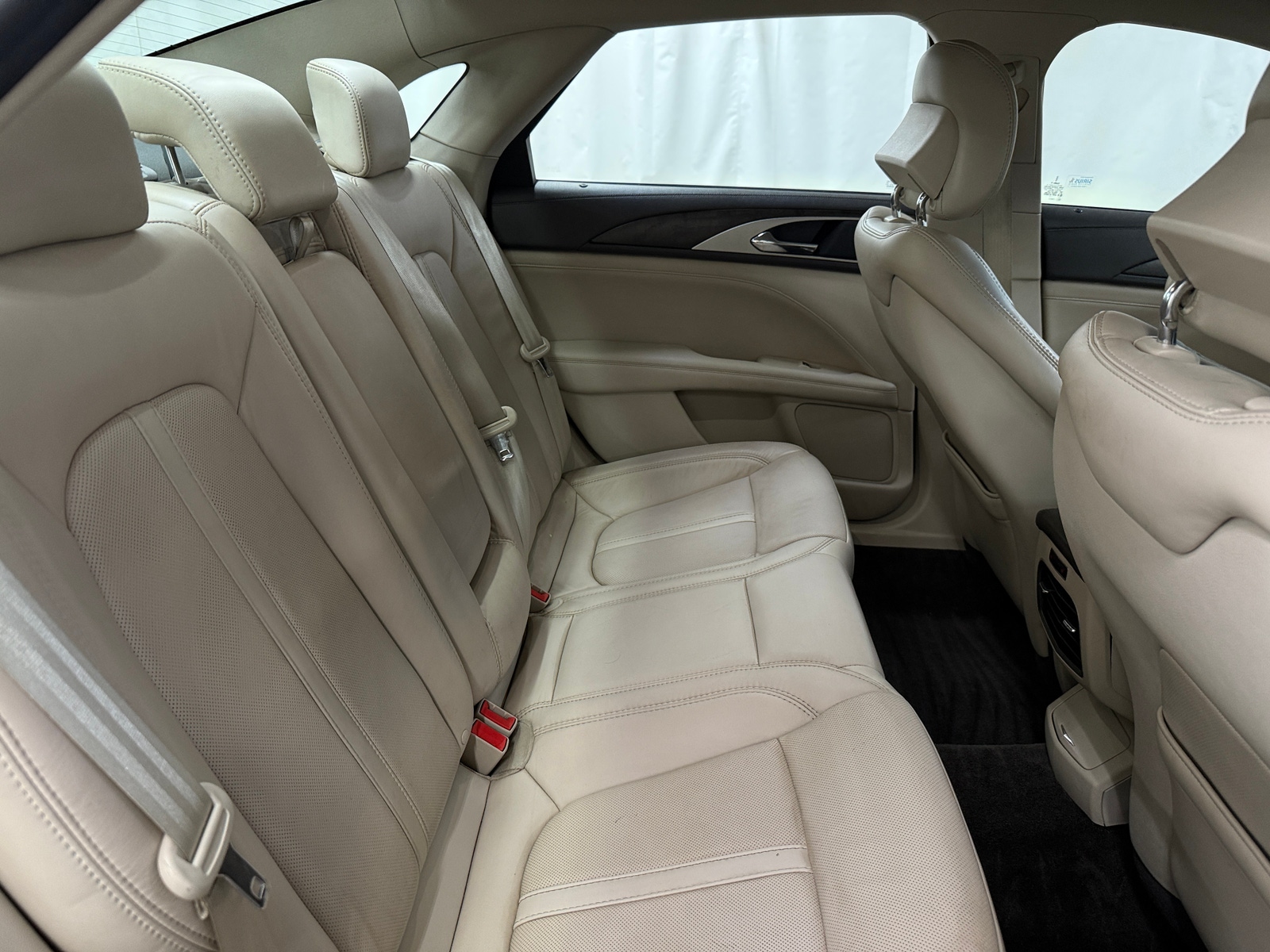 Thumbnail: 2017 Lincoln MKZ - 5