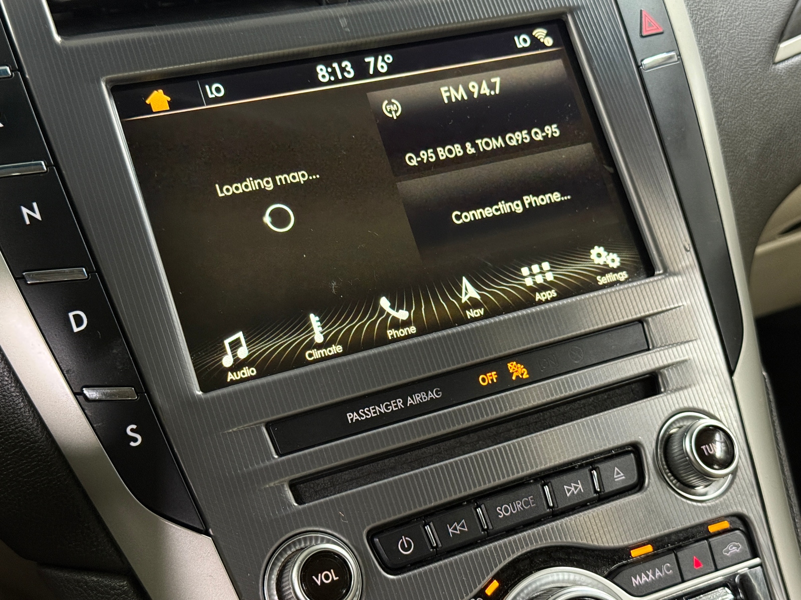 Thumbnail: 2017 Lincoln MKZ - 3