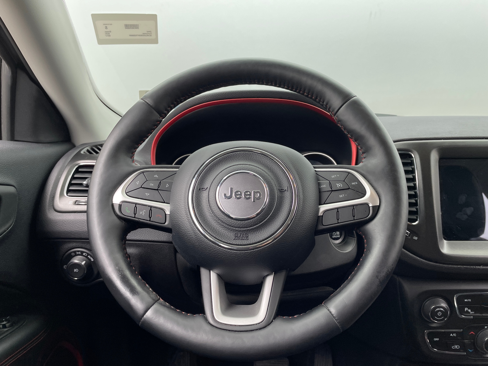 Thumbnail: 2017 Jeep Compass - 5