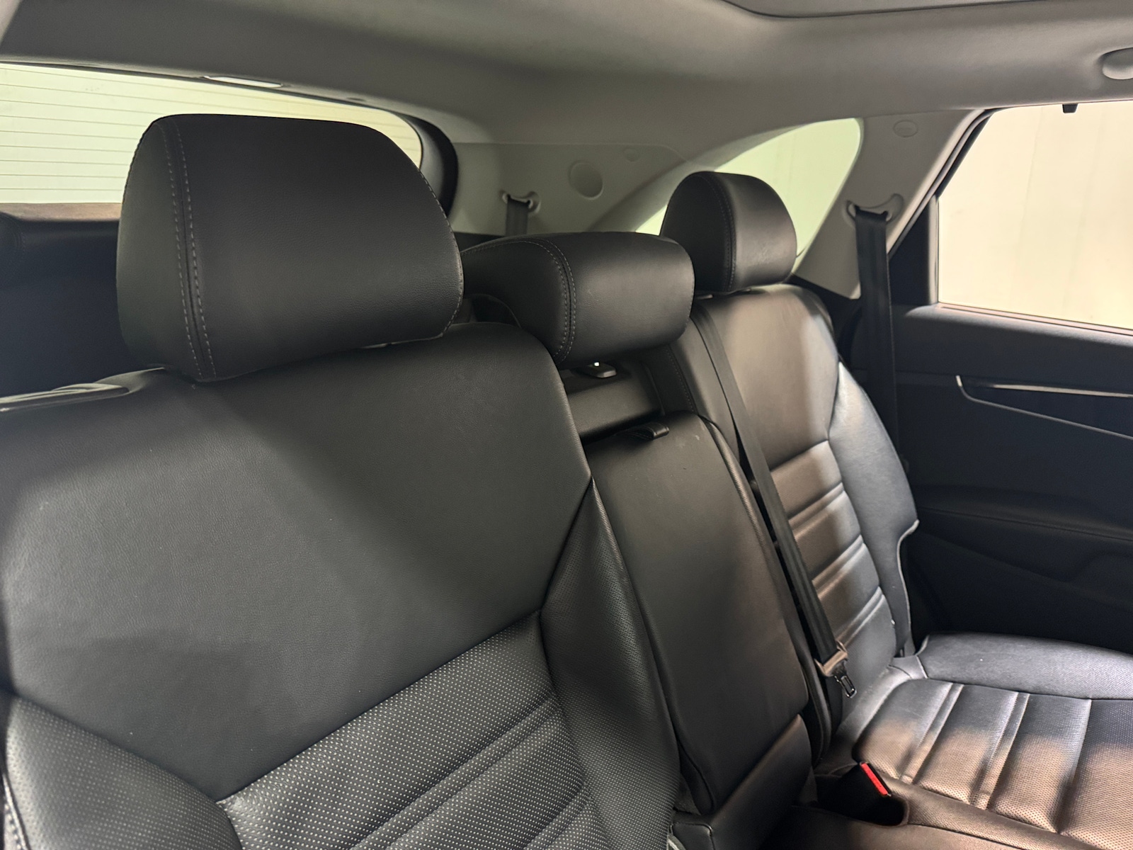 Thumbnail: 2019 Kia Sorento - 5