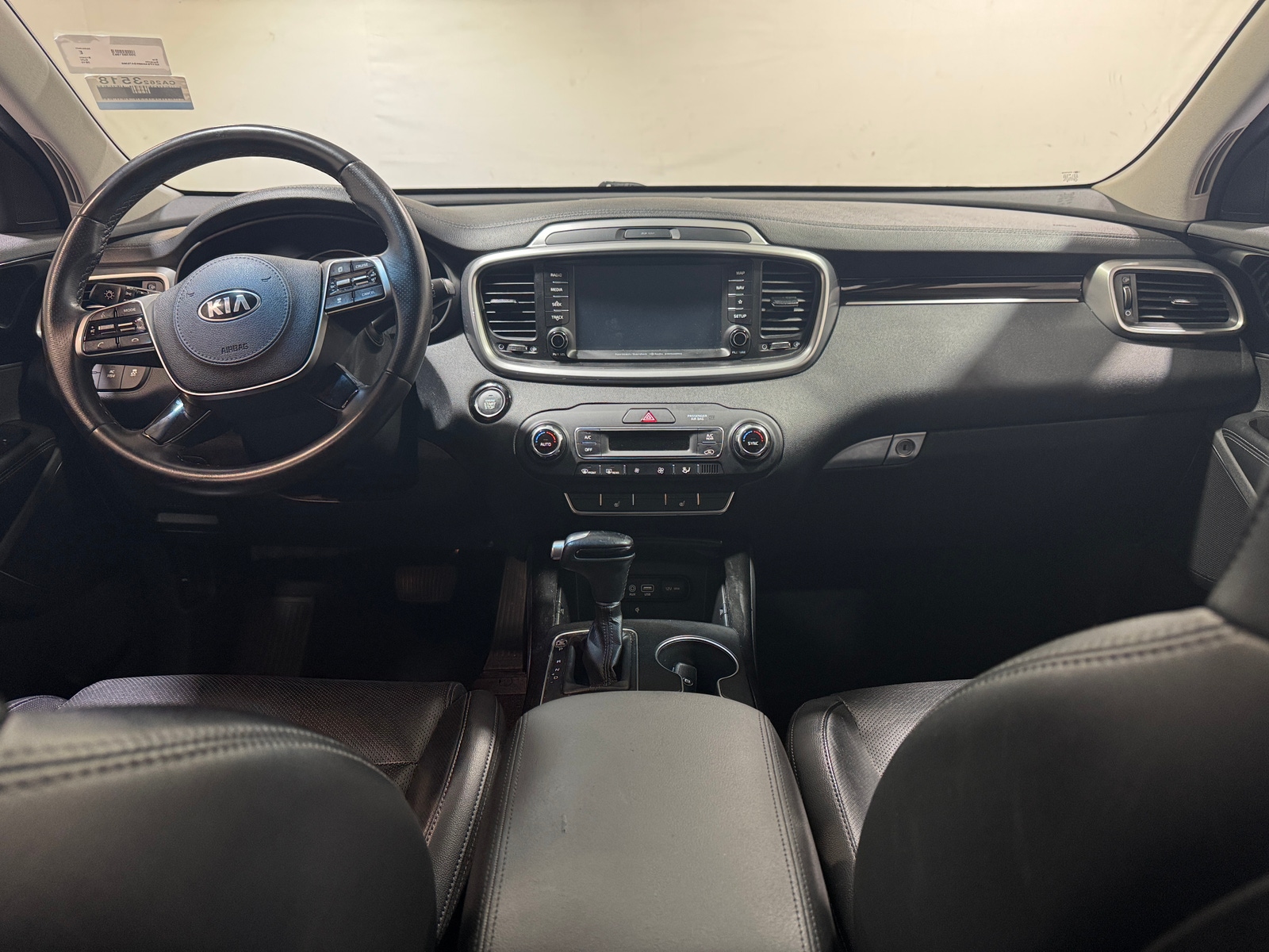 Thumbnail: 2019 Kia Sorento - 2