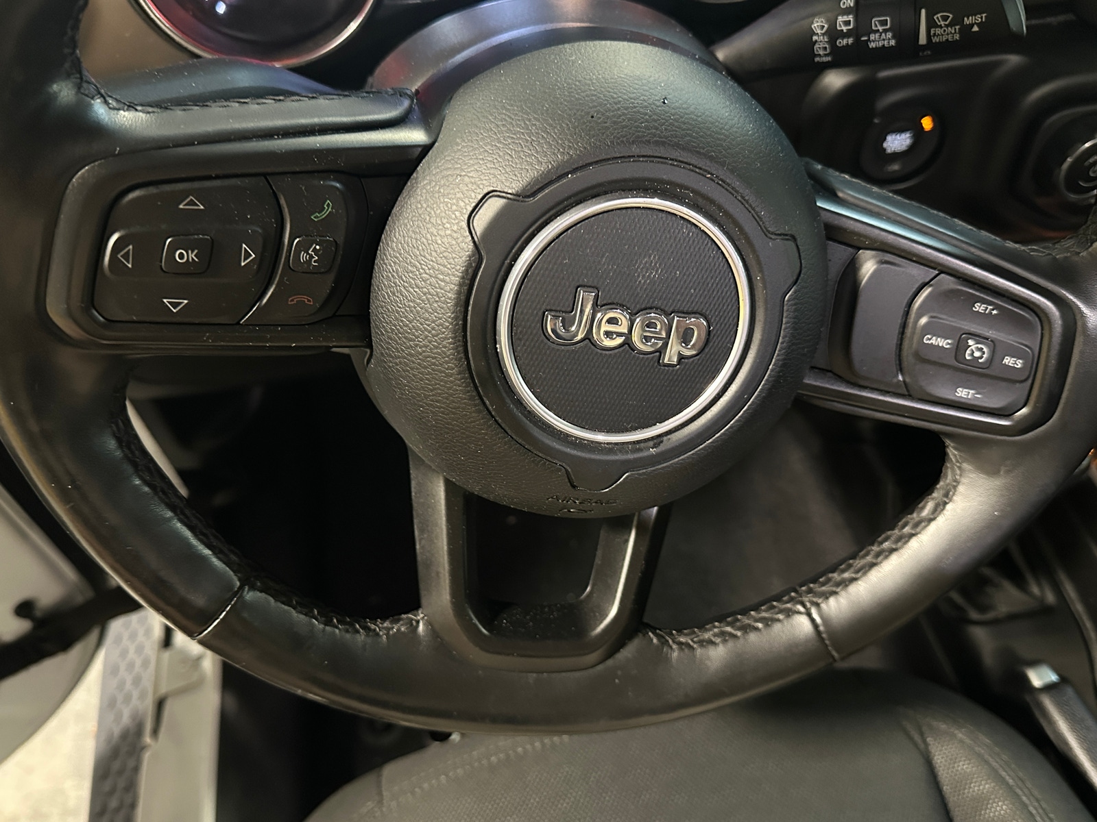 Thumbnail: 2020 Jeep Wrangler - 5