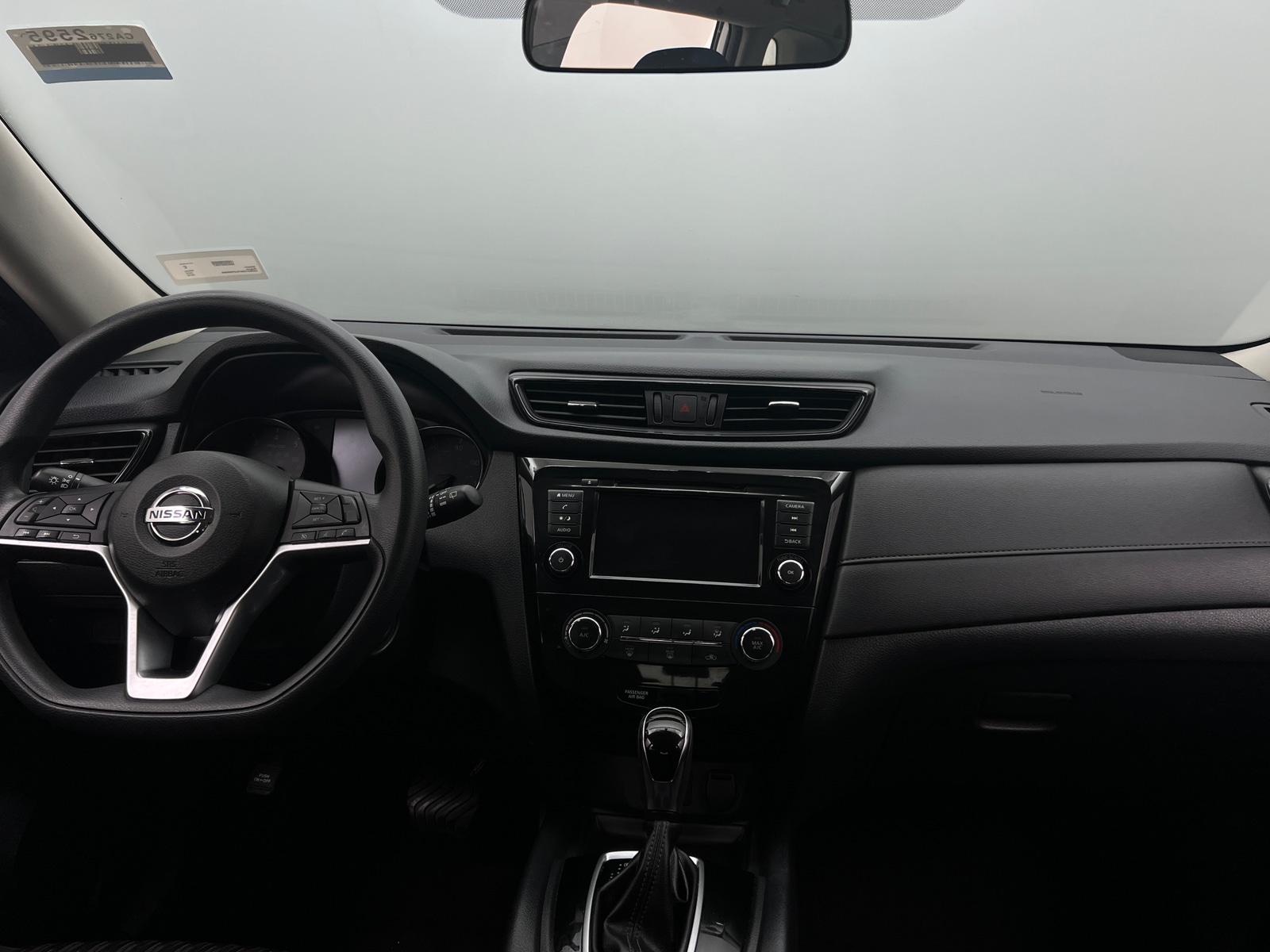 Thumbnail: 2018 Nissan Rogue - 3