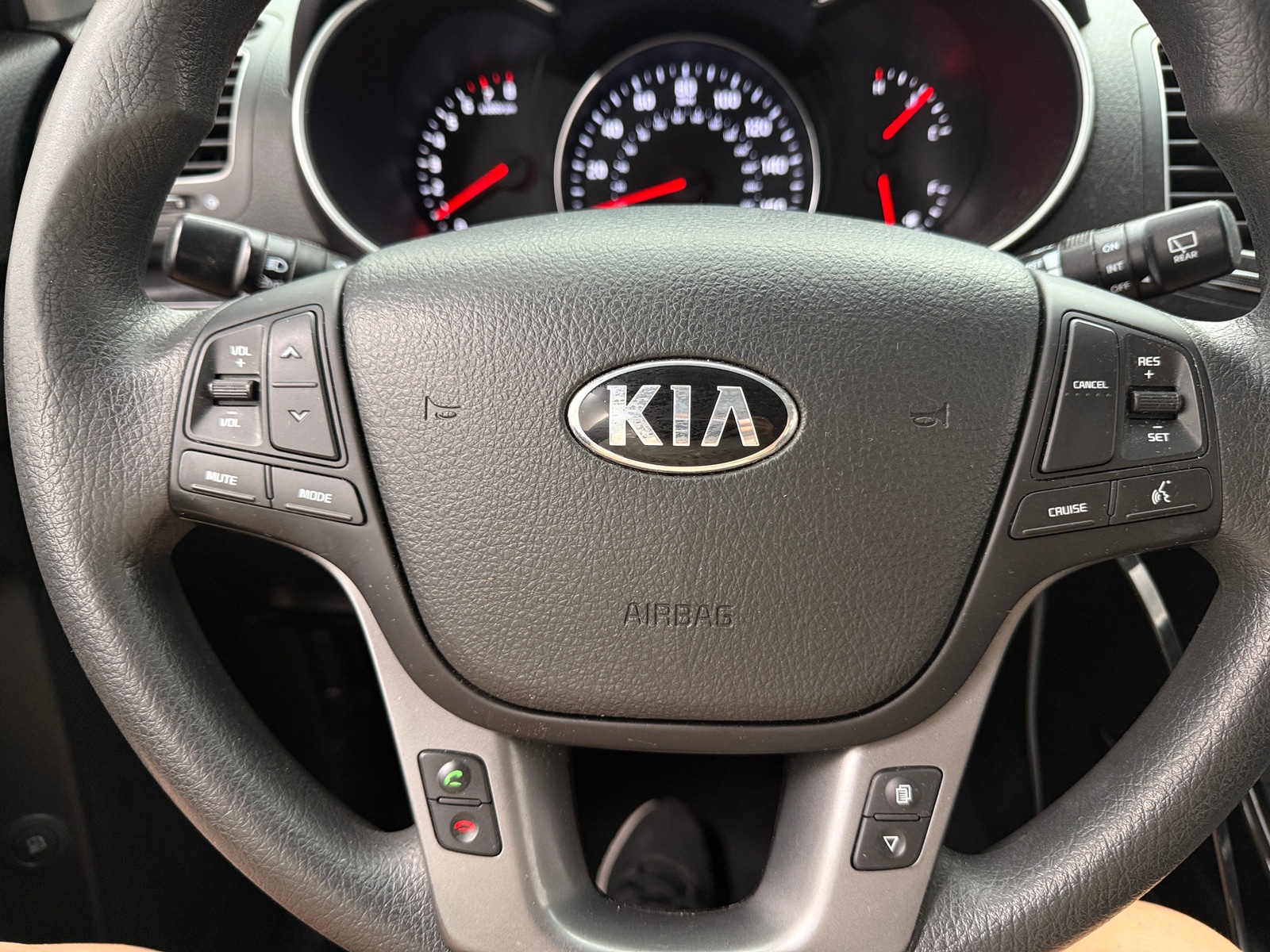 Thumbnail: 2014 Kia Sorento - 5