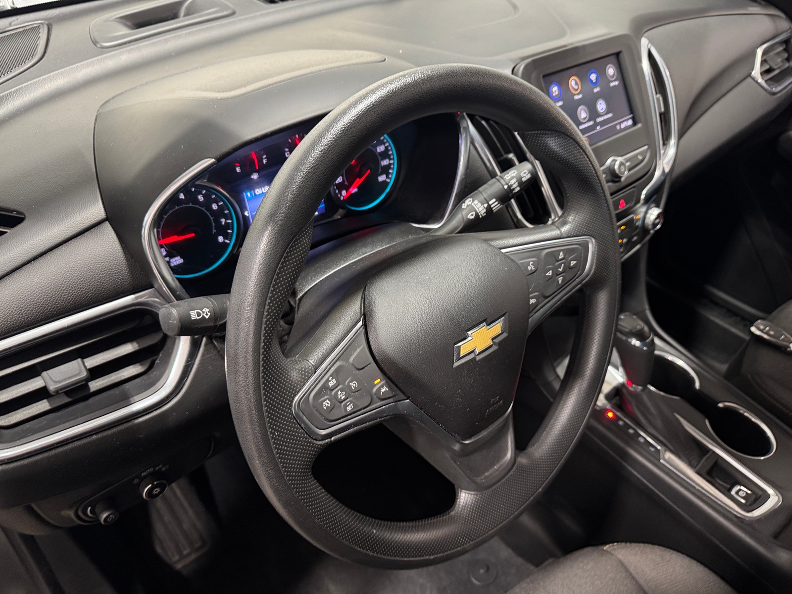 Thumbnail: 2020 Chevrolet Equinox - 3