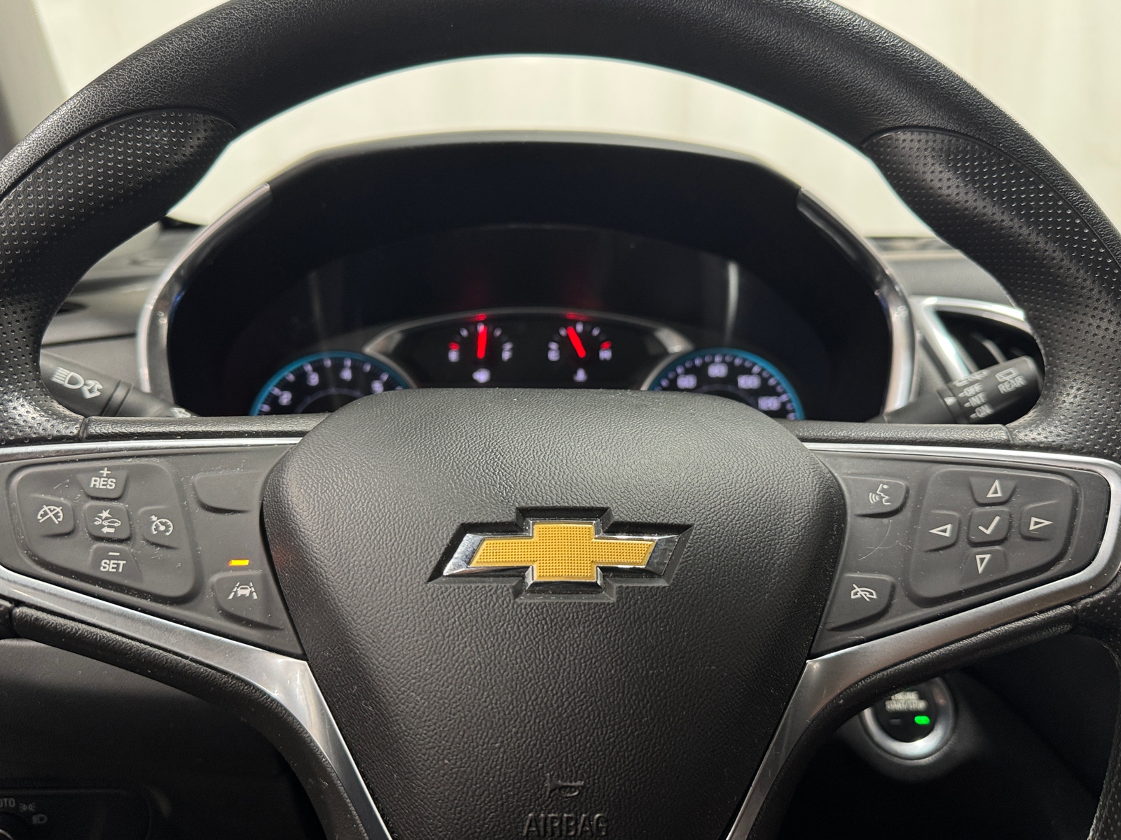 Thumbnail: 2020 Chevrolet Equinox - 5