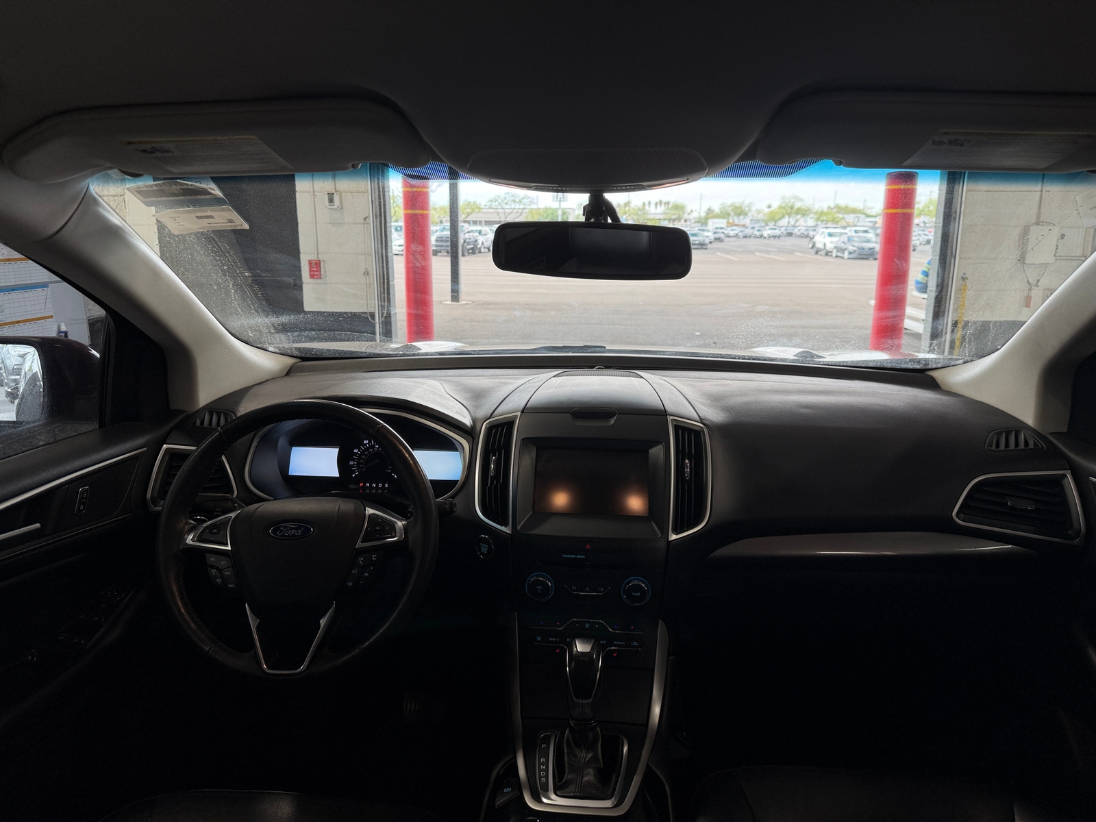 Thumbnail: 2015 Ford Edge - 2