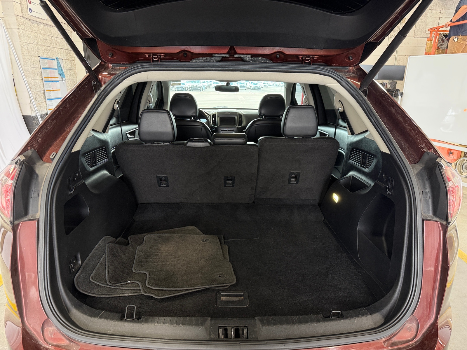 Thumbnail: 2015 Ford Edge - 6