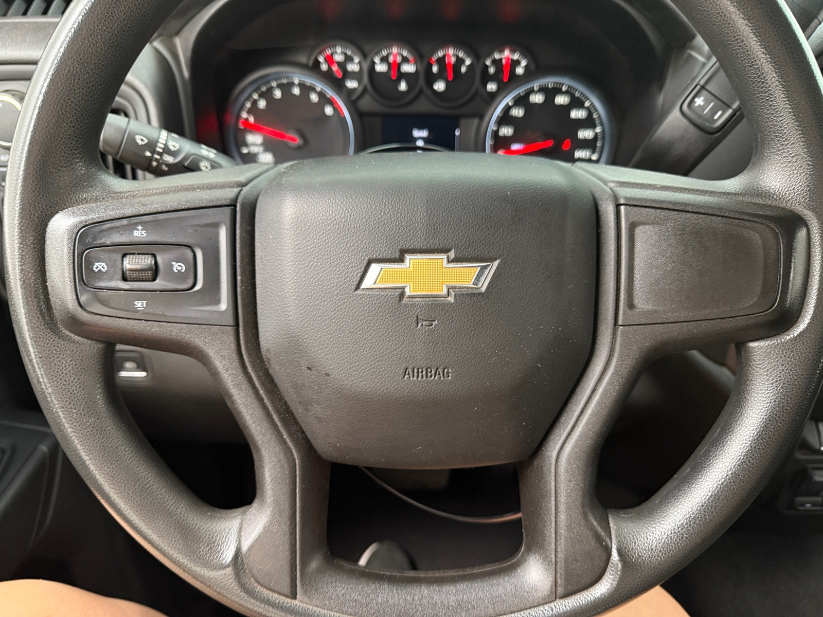 Thumbnail: 2021 Chevrolet Silverado 1500 - 5