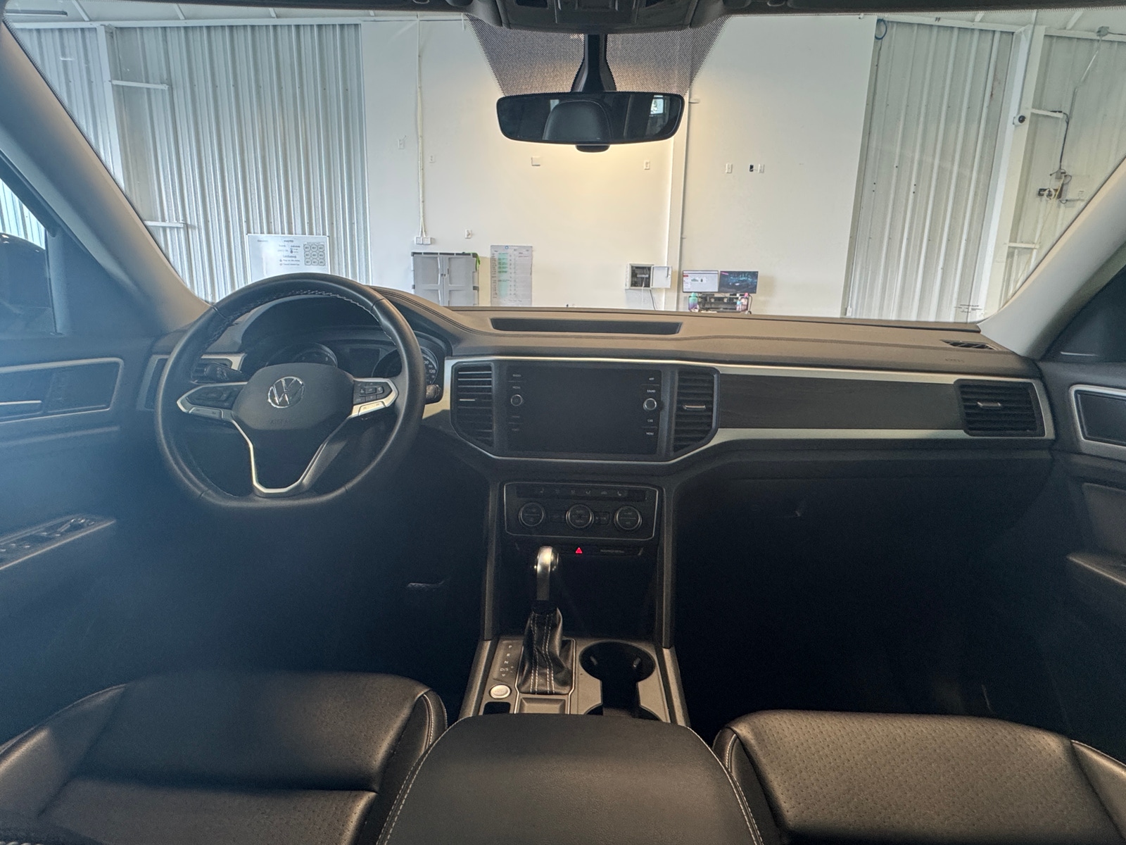 Thumbnail: 2021 Volkswagen Atlas - 2