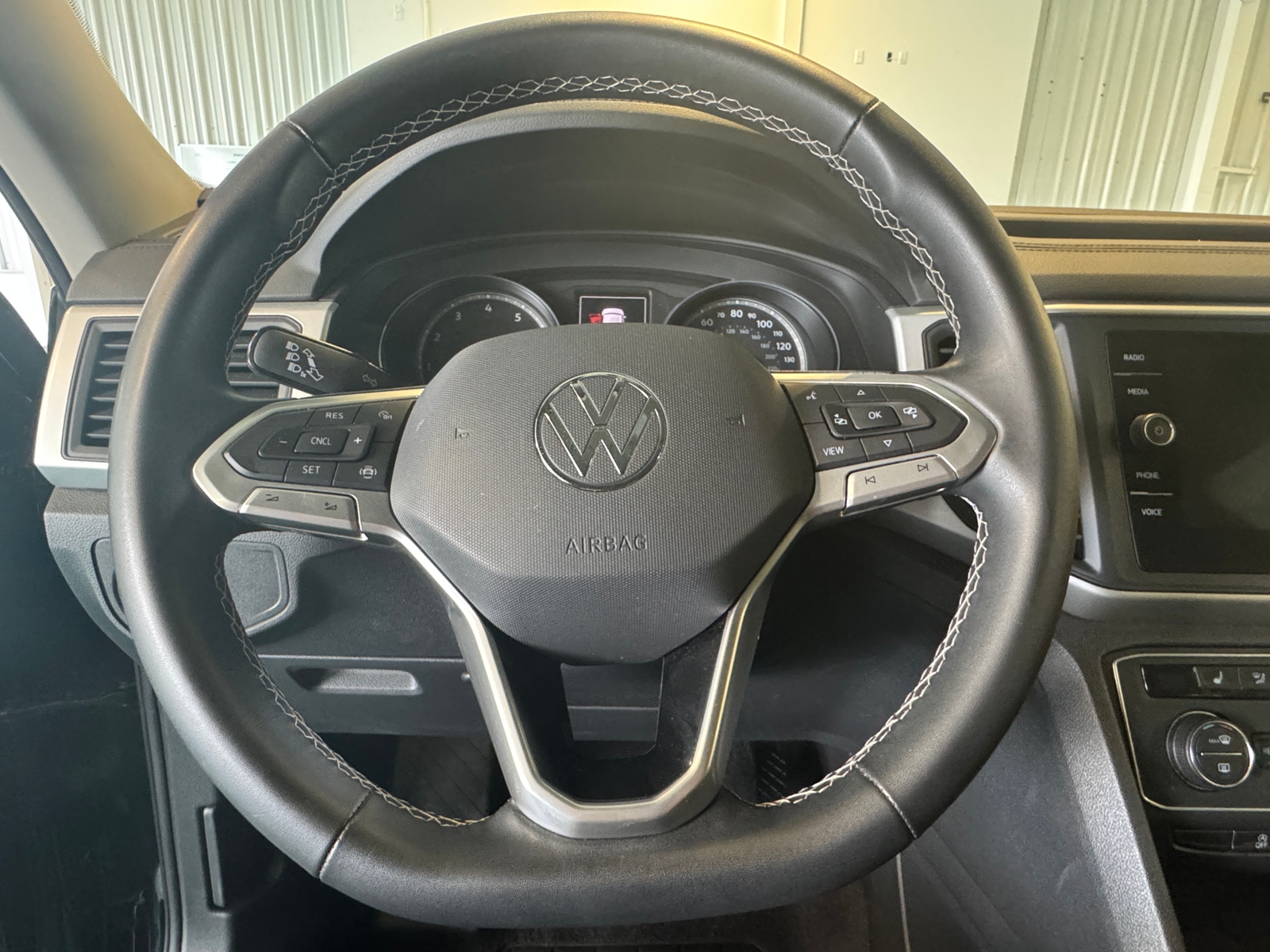 Thumbnail: 2021 Volkswagen Atlas - 4