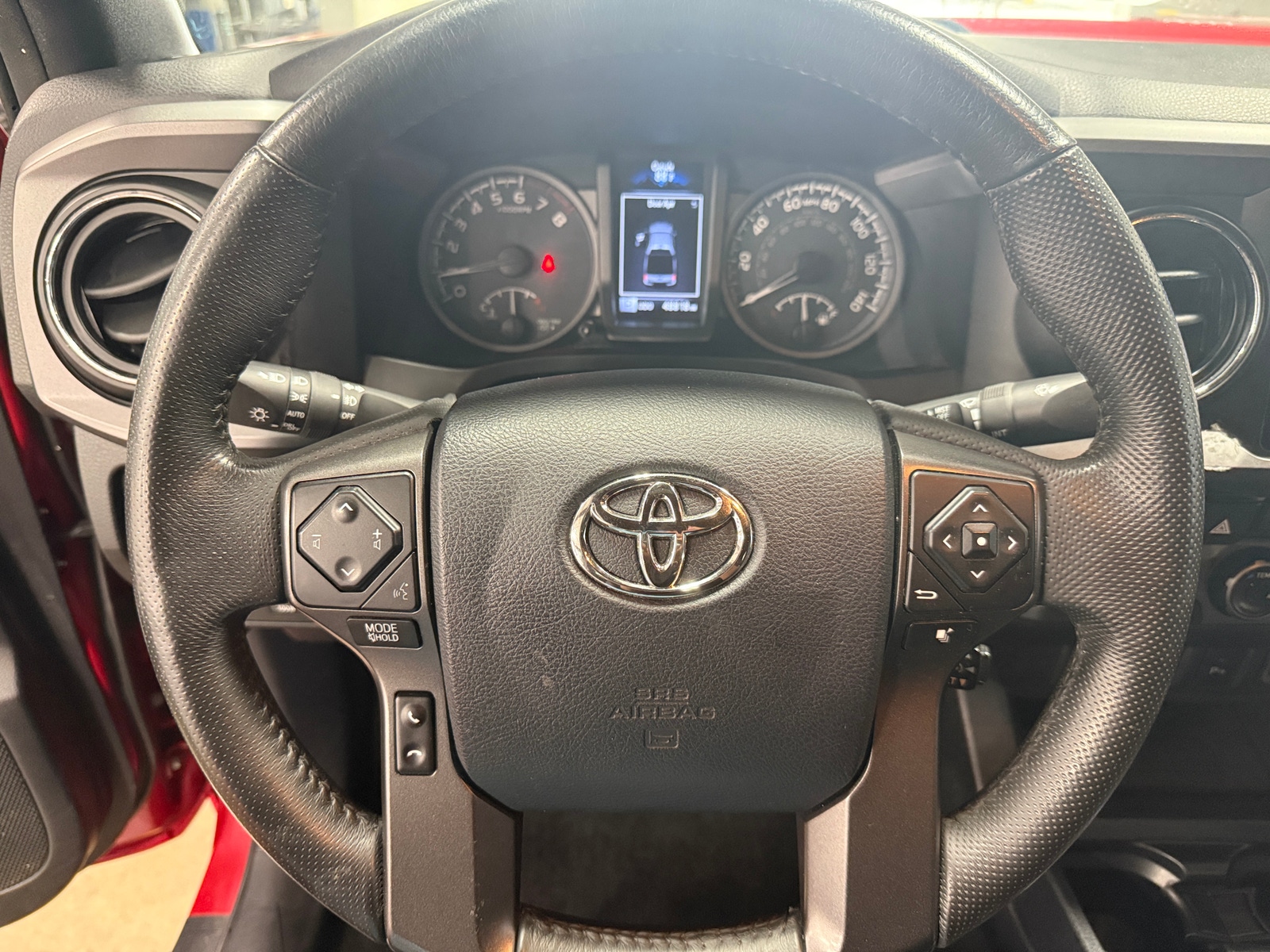 Thumbnail: 2017 Toyota Tacoma - 5