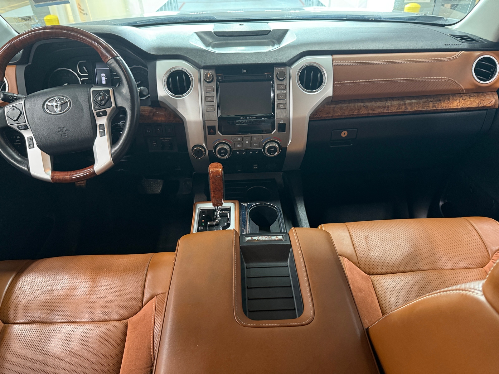Thumbnail: 2019 Toyota Tundra - 2