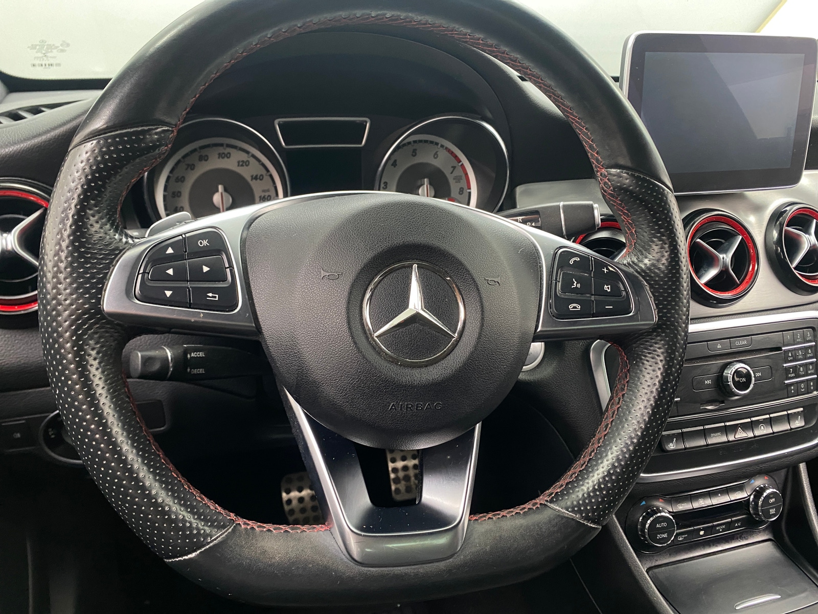 Thumbnail: 2016 Mercedes-Benz CLA - 3