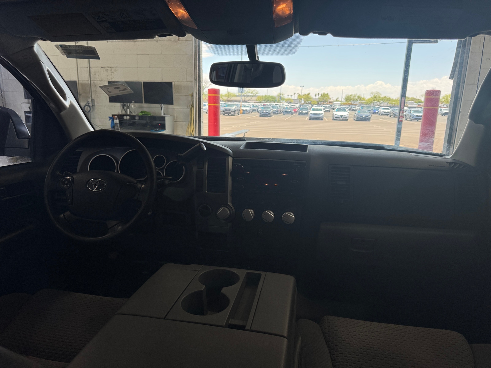 Thumbnail: 2011 Toyota Tundra - 3