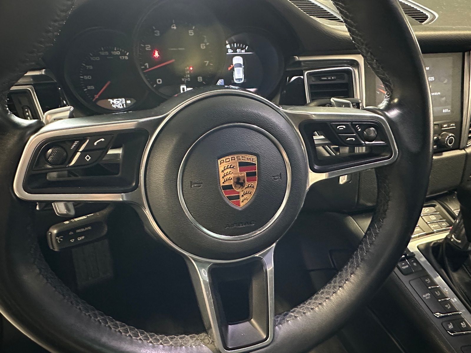 Thumbnail: 2018 Porsche Macan - 4