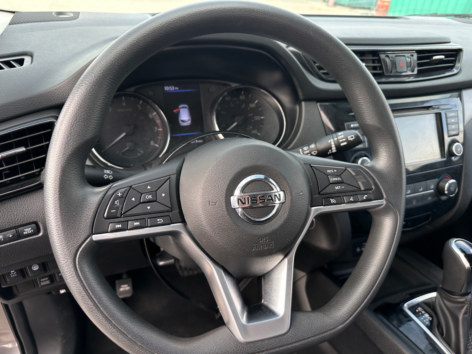 Thumbnail: 2021 Nissan Rogue Sport - 5