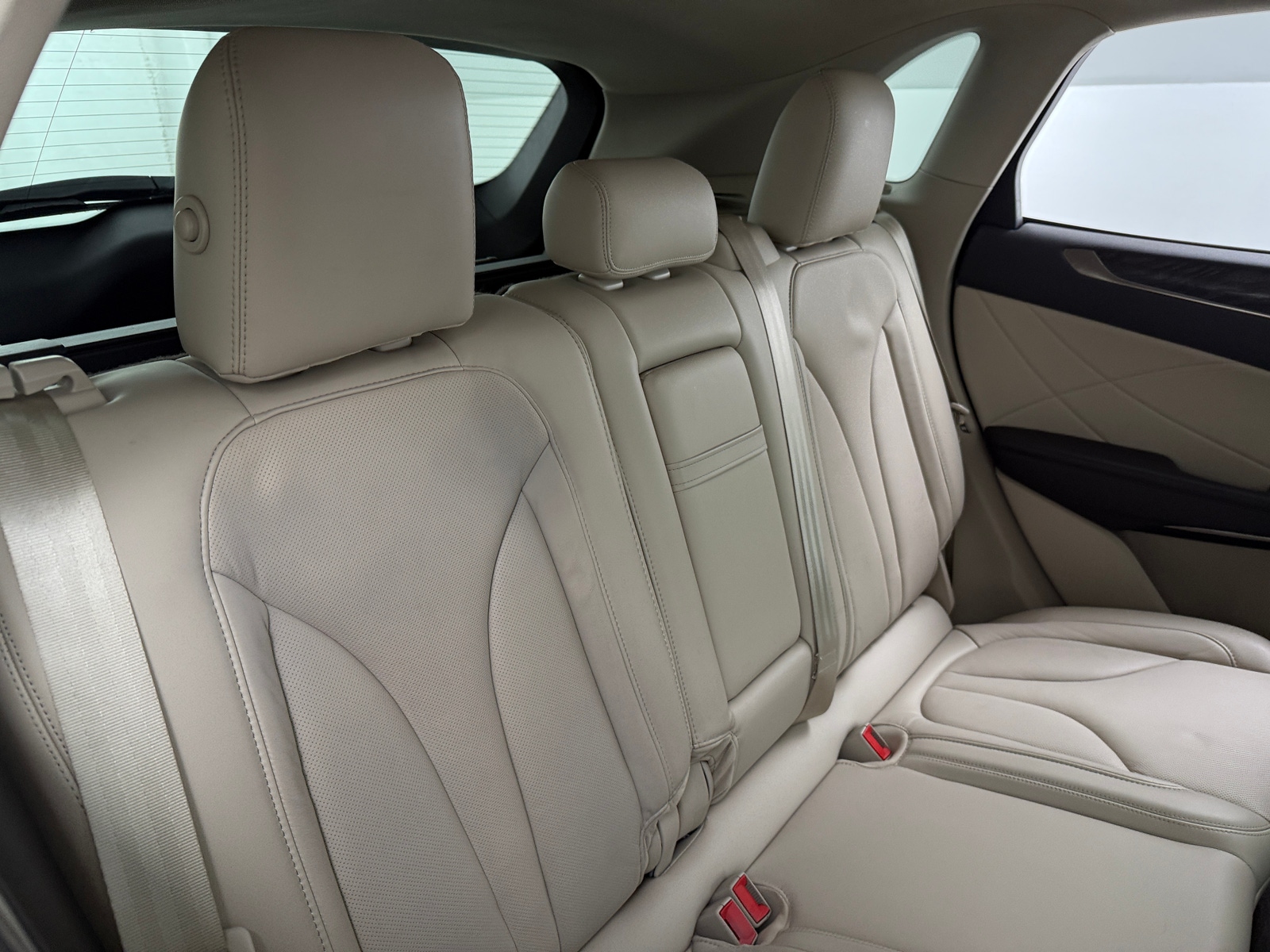 Thumbnail: 2017 Lincoln MKC - 5