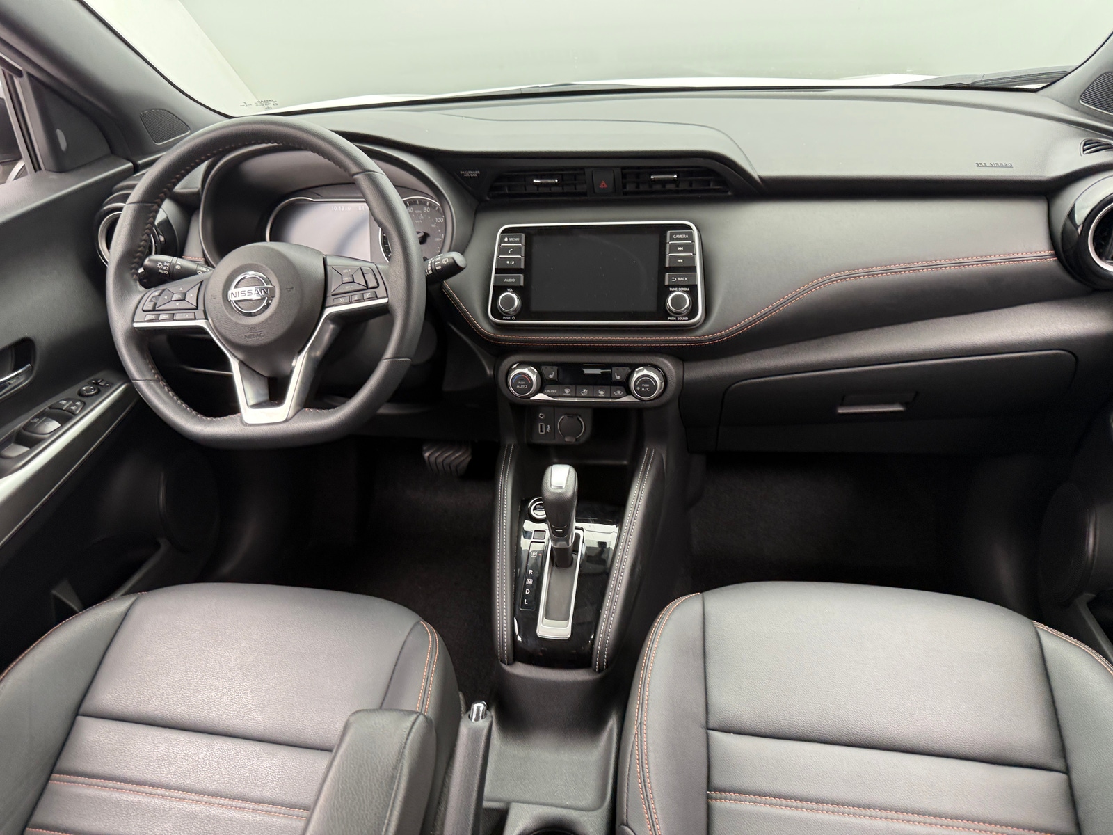 Thumbnail: 2019 Nissan Kicks - 3