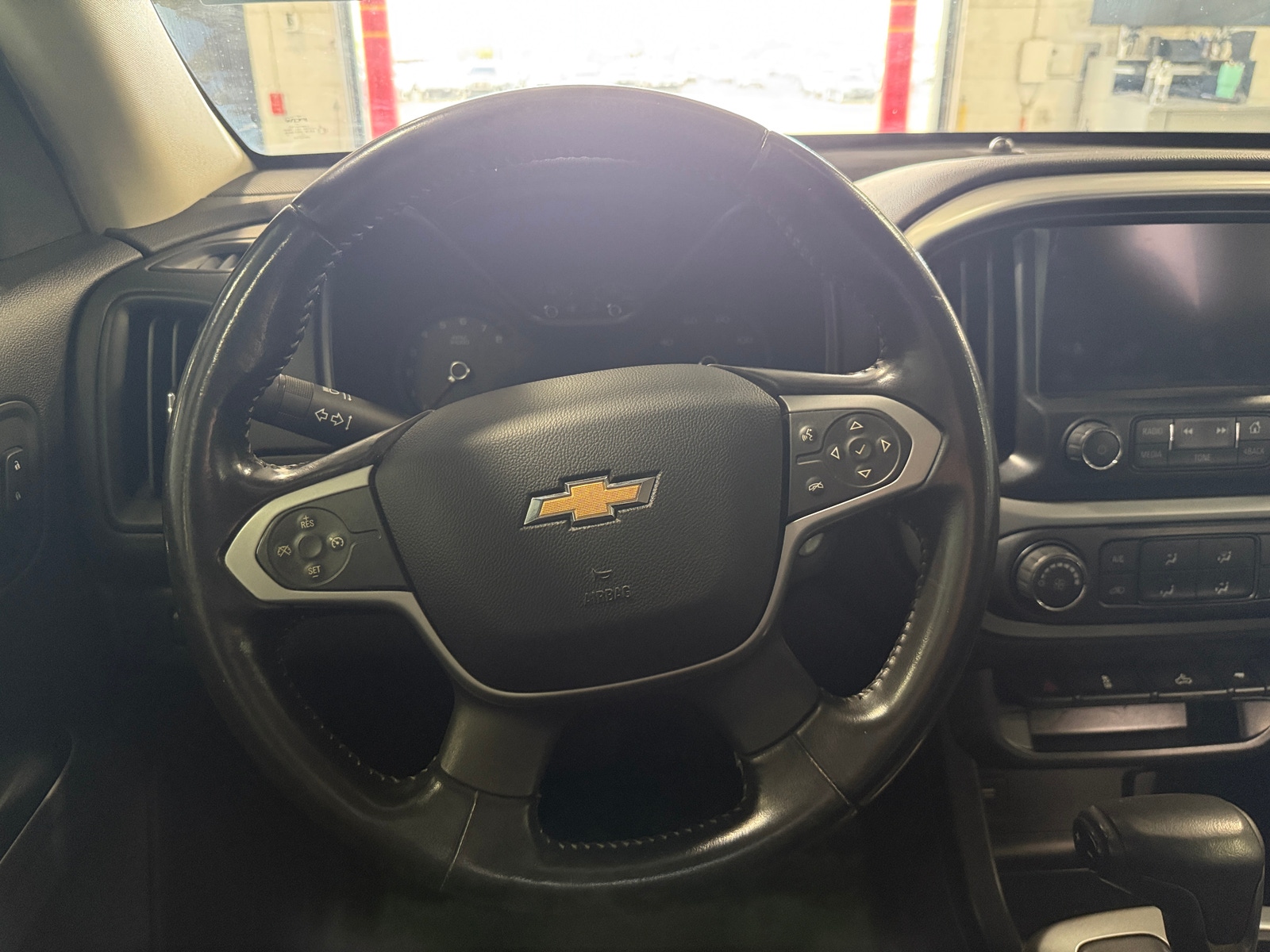 Thumbnail: 2018 Chevrolet Colorado - 5