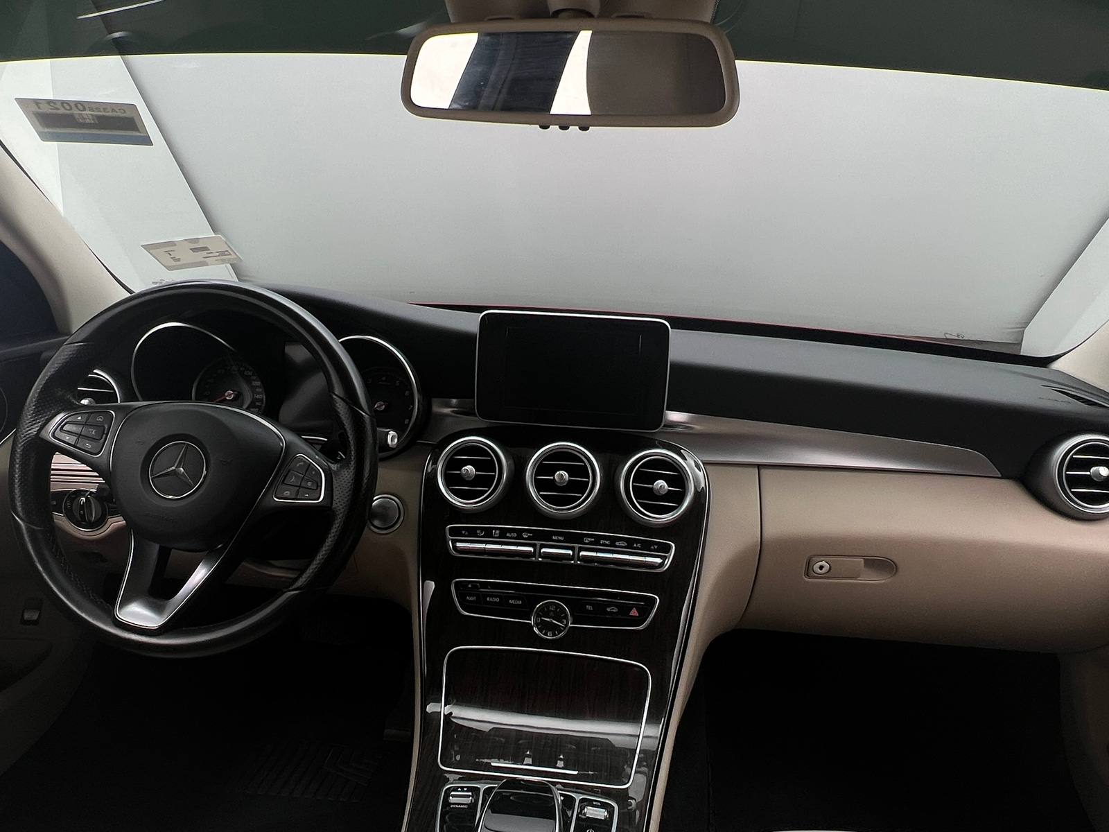 Thumbnail: 2016 Mercedes-Benz C-Class - 2