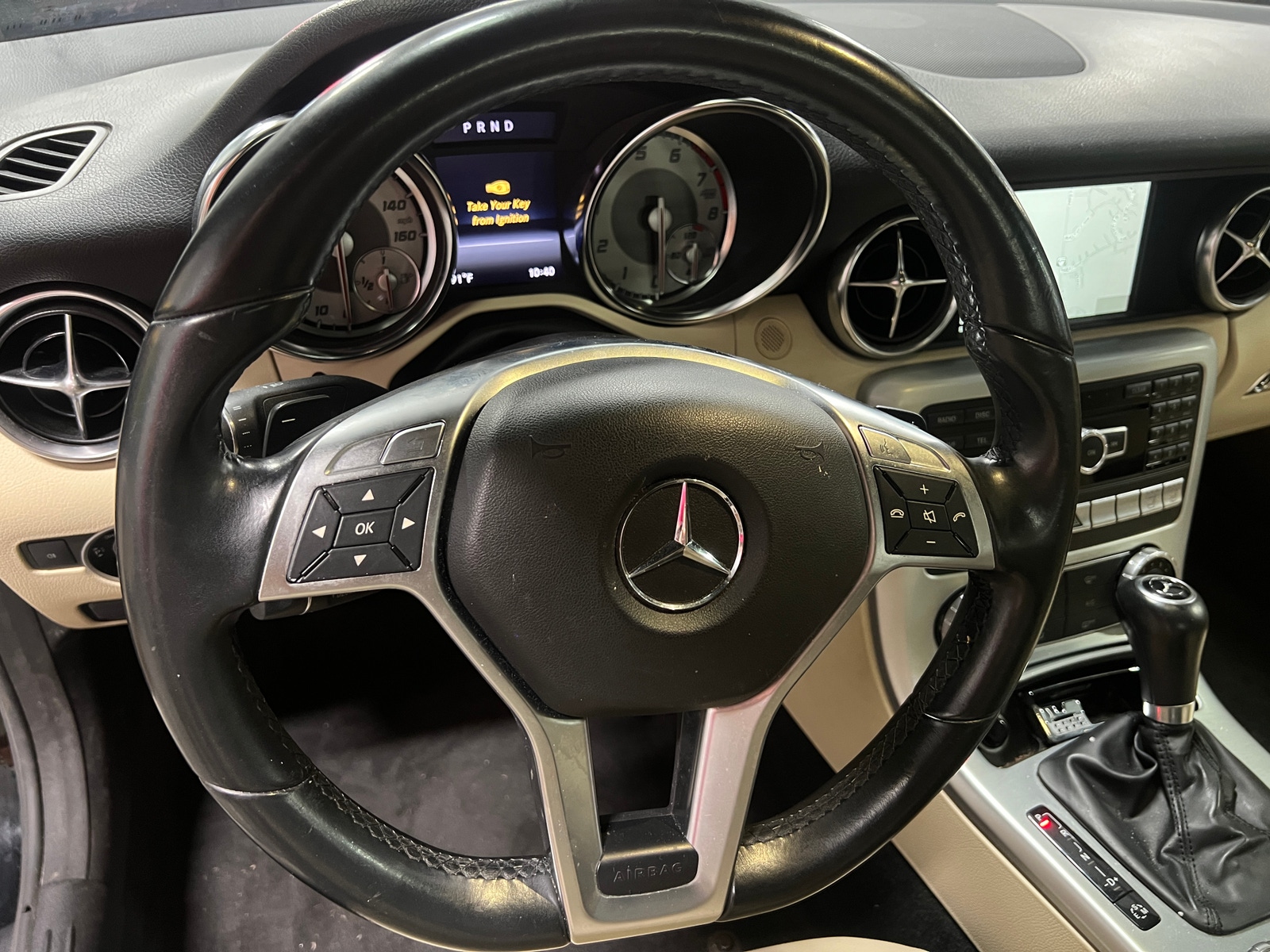 Thumbnail: 2015 Mercedes-Benz SLK - 4